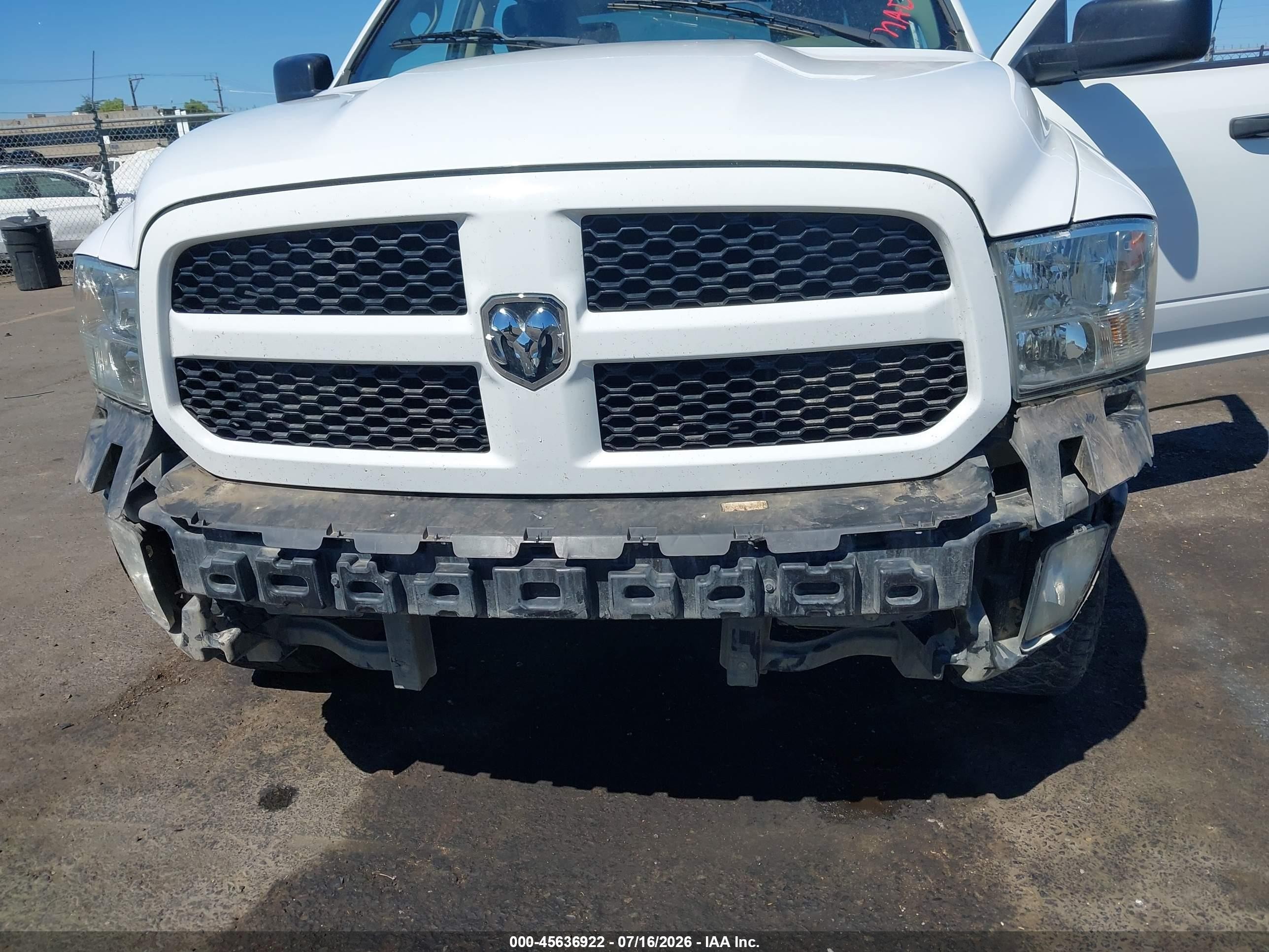 2014 Ram 1500 Express White vin: 1C6RR7KT4ES108234