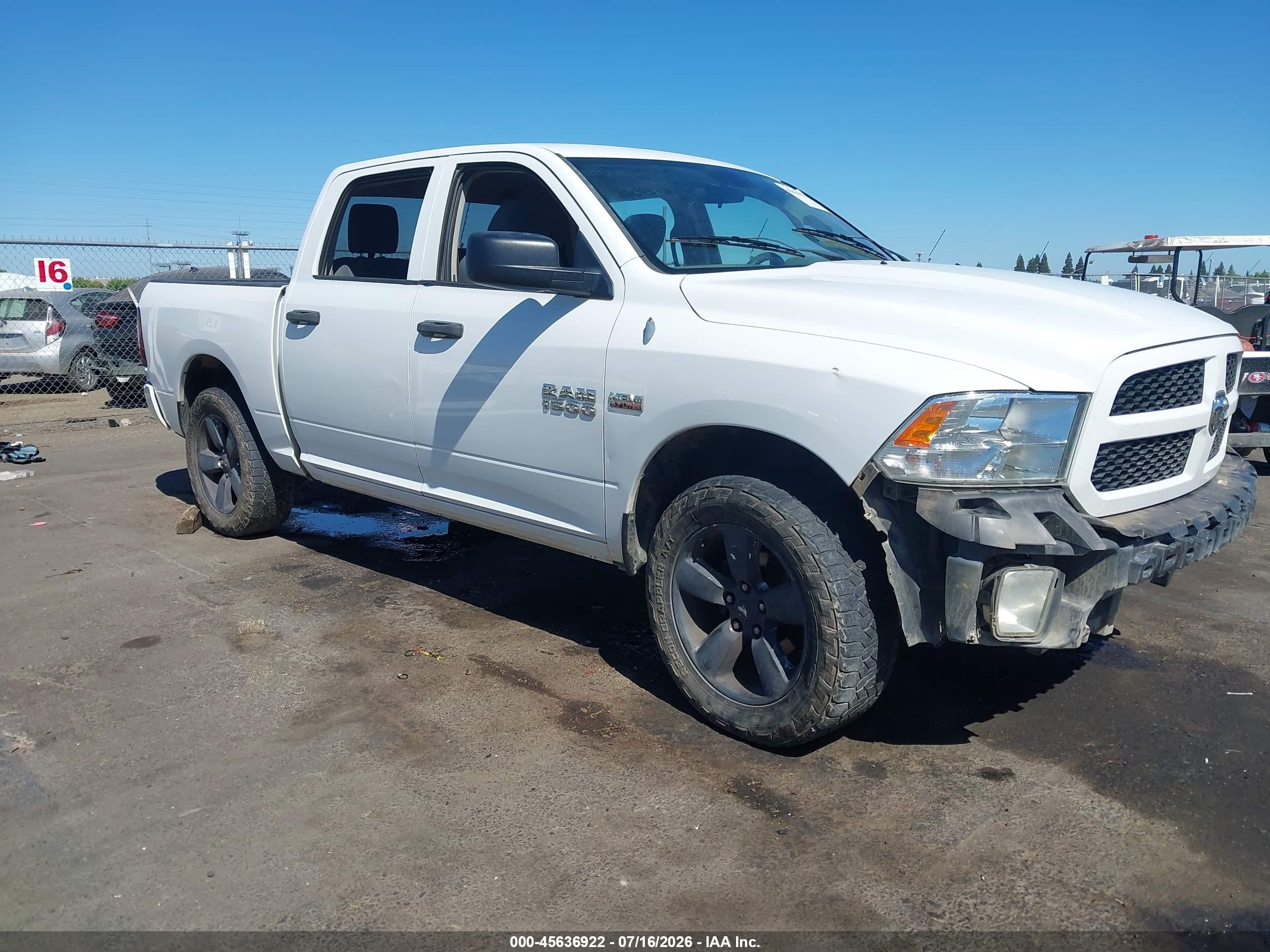 2014 Ram 1500 Express White vin: 1C6RR7KT4ES108234