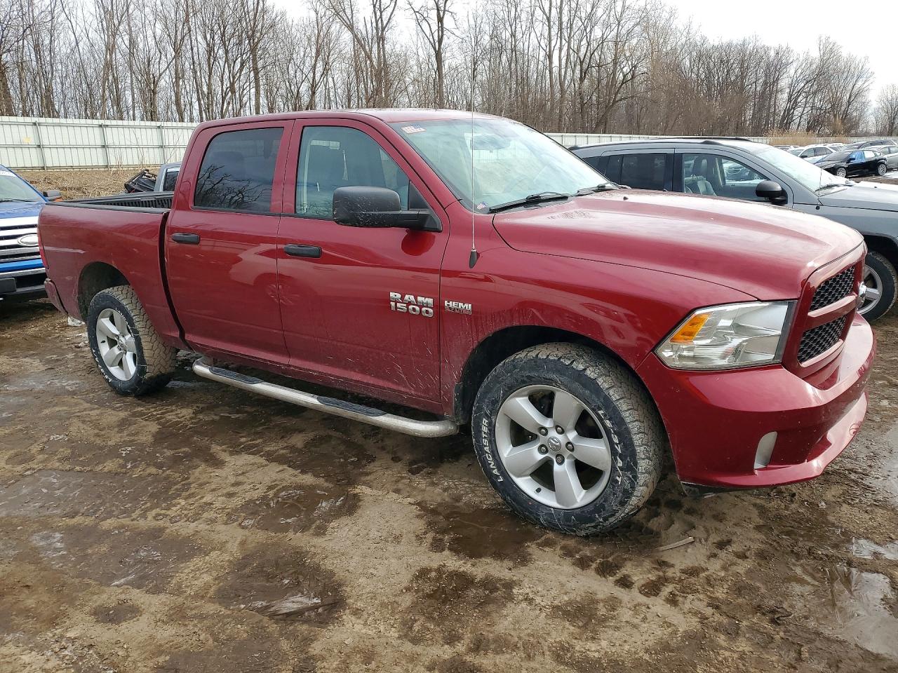 2014 Ram 1500 St Burgundy vin: 1C6RR7KT4ES451450