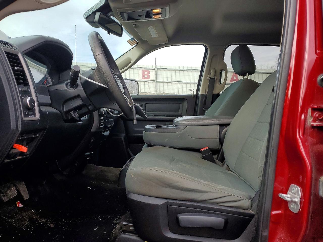 2014 Ram 1500 St Burgundy vin: 1C6RR7KT4ES451450