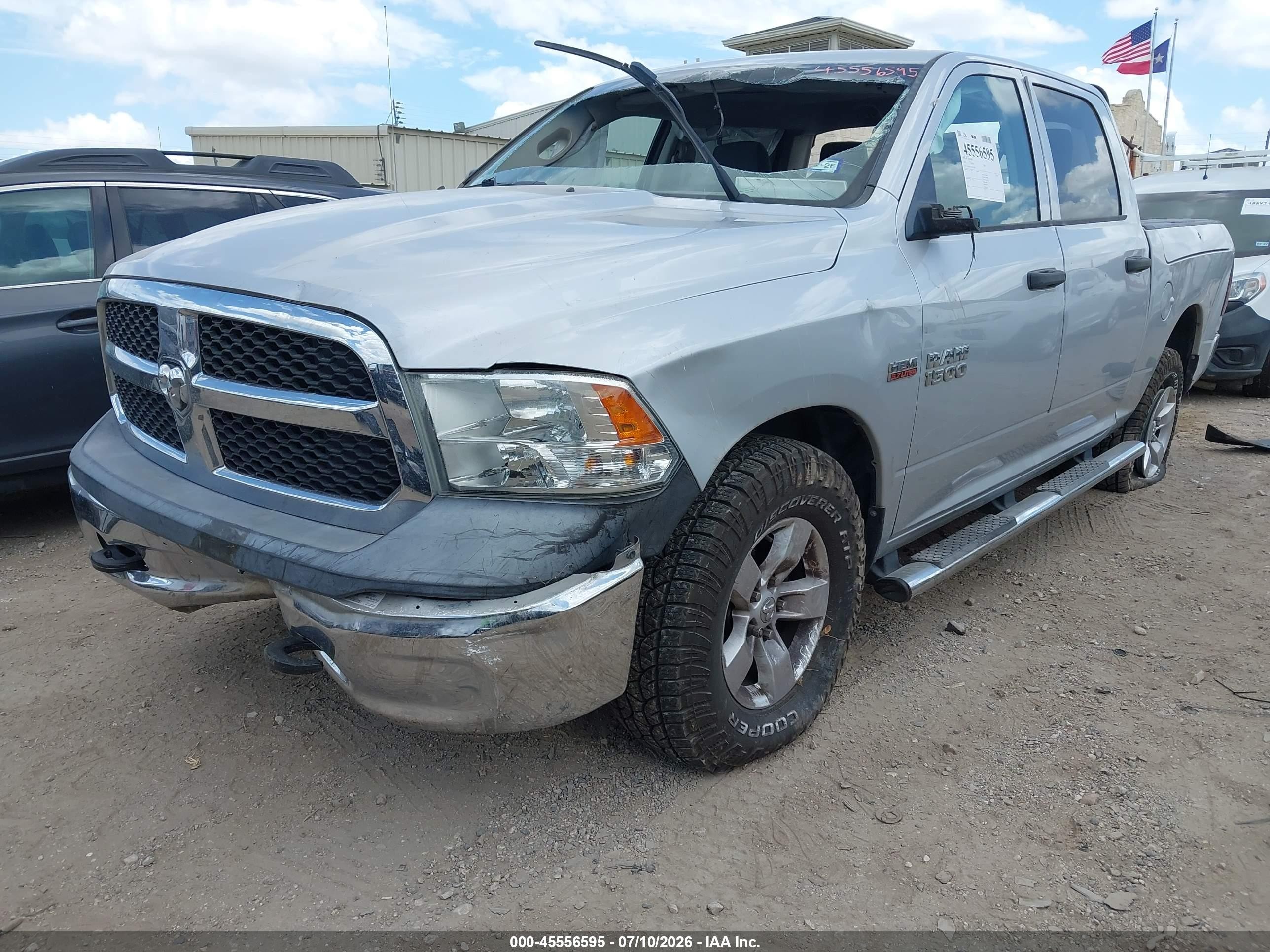 2015 Ram 1500 Tradesman Silver vin: 1C6RR7KT4FS612459