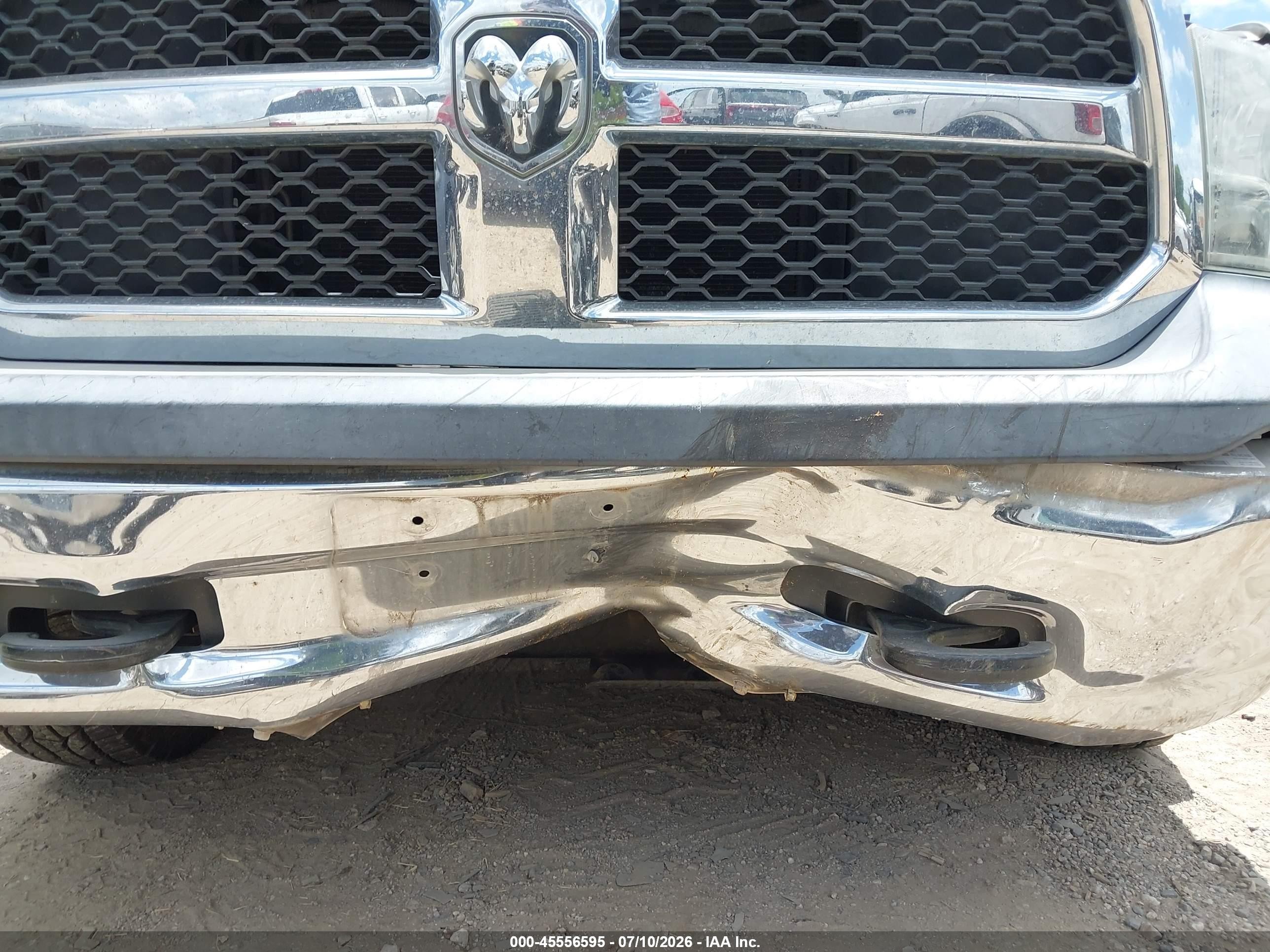 2015 Ram 1500 Tradesman Silver vin: 1C6RR7KT4FS612459