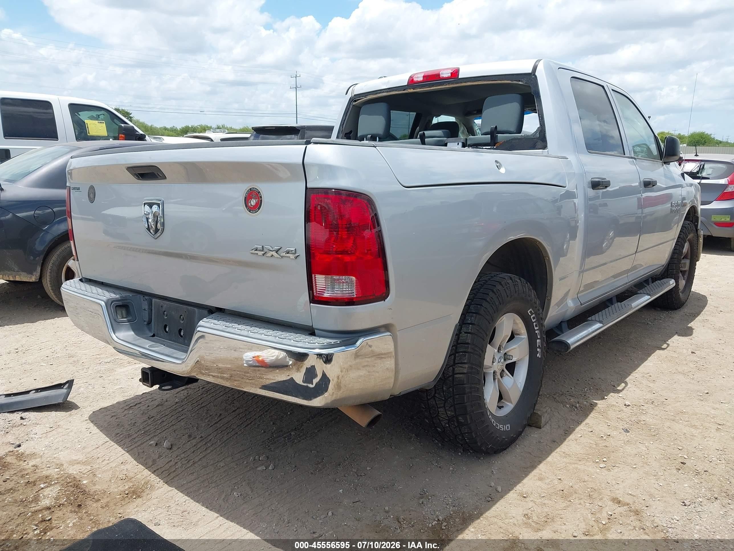 2015 Ram 1500 Tradesman Silver vin: 1C6RR7KT4FS612459