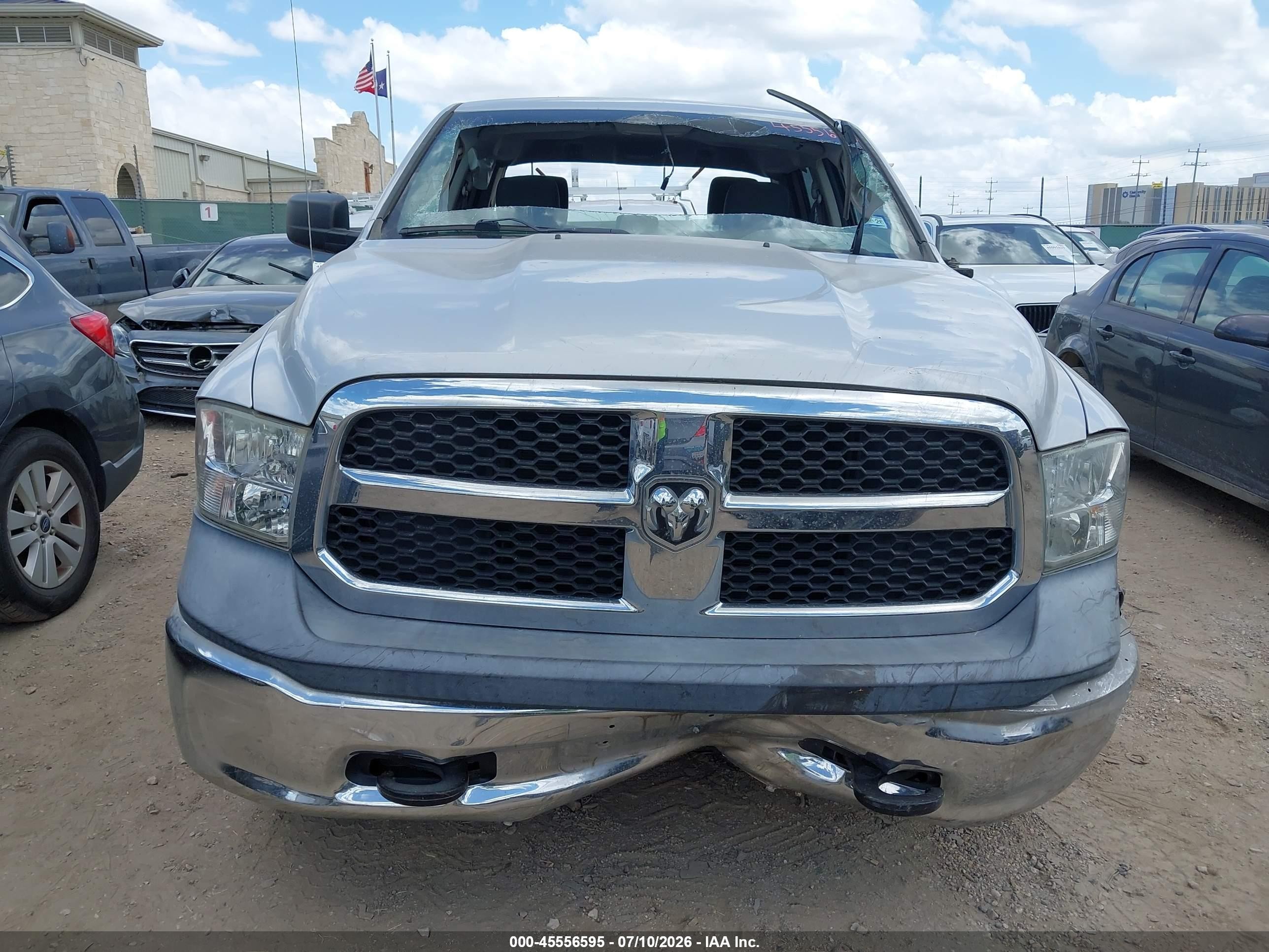 2015 Ram 1500 Tradesman Silver vin: 1C6RR7KT4FS612459