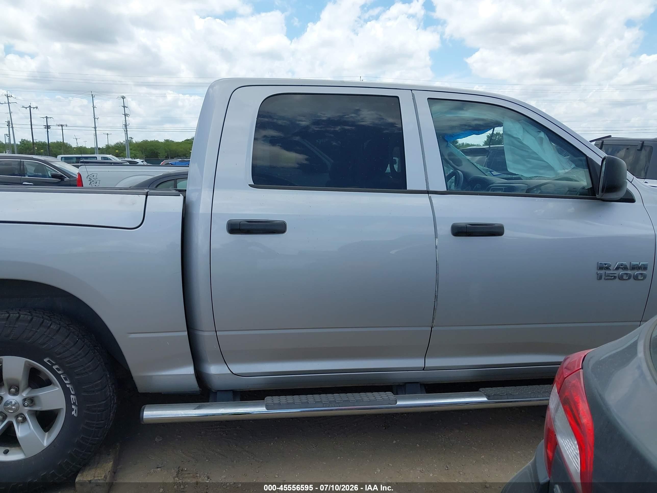 2015 Ram 1500 Tradesman Silver vin: 1C6RR7KT4FS612459