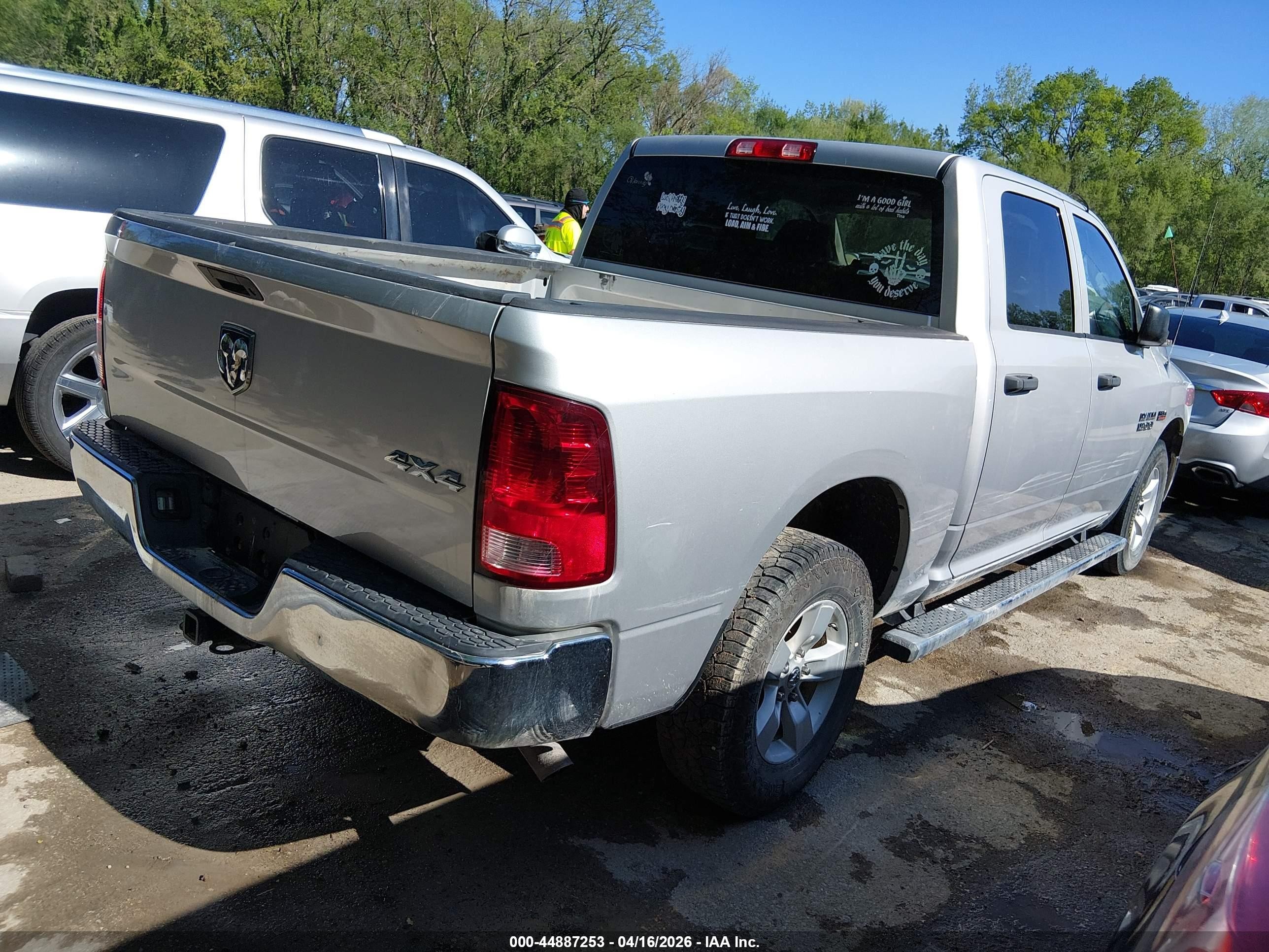 2013 Ram 1500 Tradesman Silver vin: 1C6RR7KT5DS653101