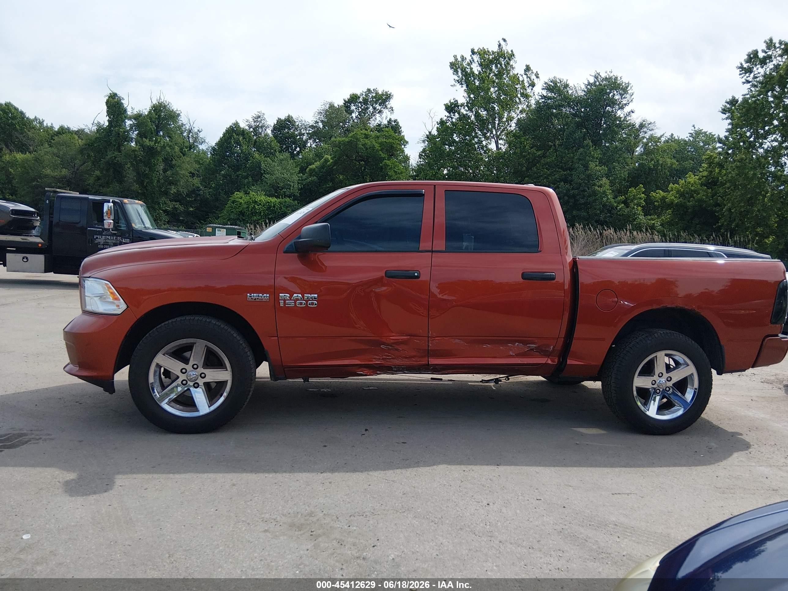 2013 Ram 1500 Express Red vin: 1C6RR7KT5DS698264