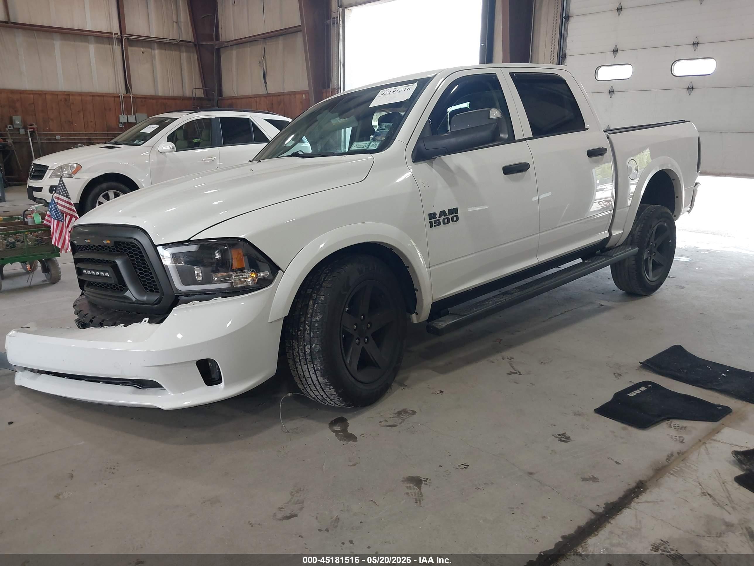 2014 Ram 1500 Express White vin: 1C6RR7KT5ES273337