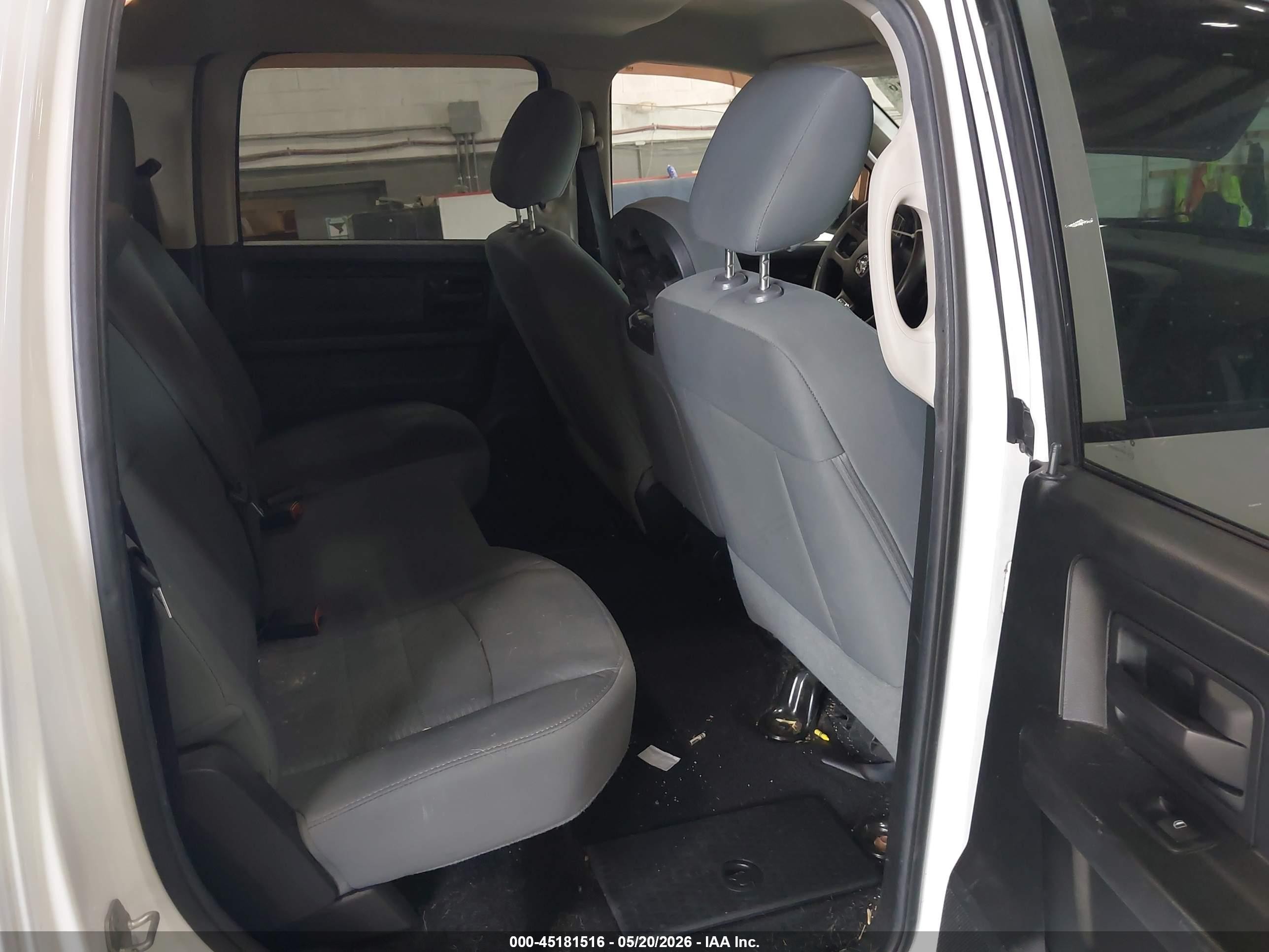 2014 Ram 1500 Express White vin: 1C6RR7KT5ES273337