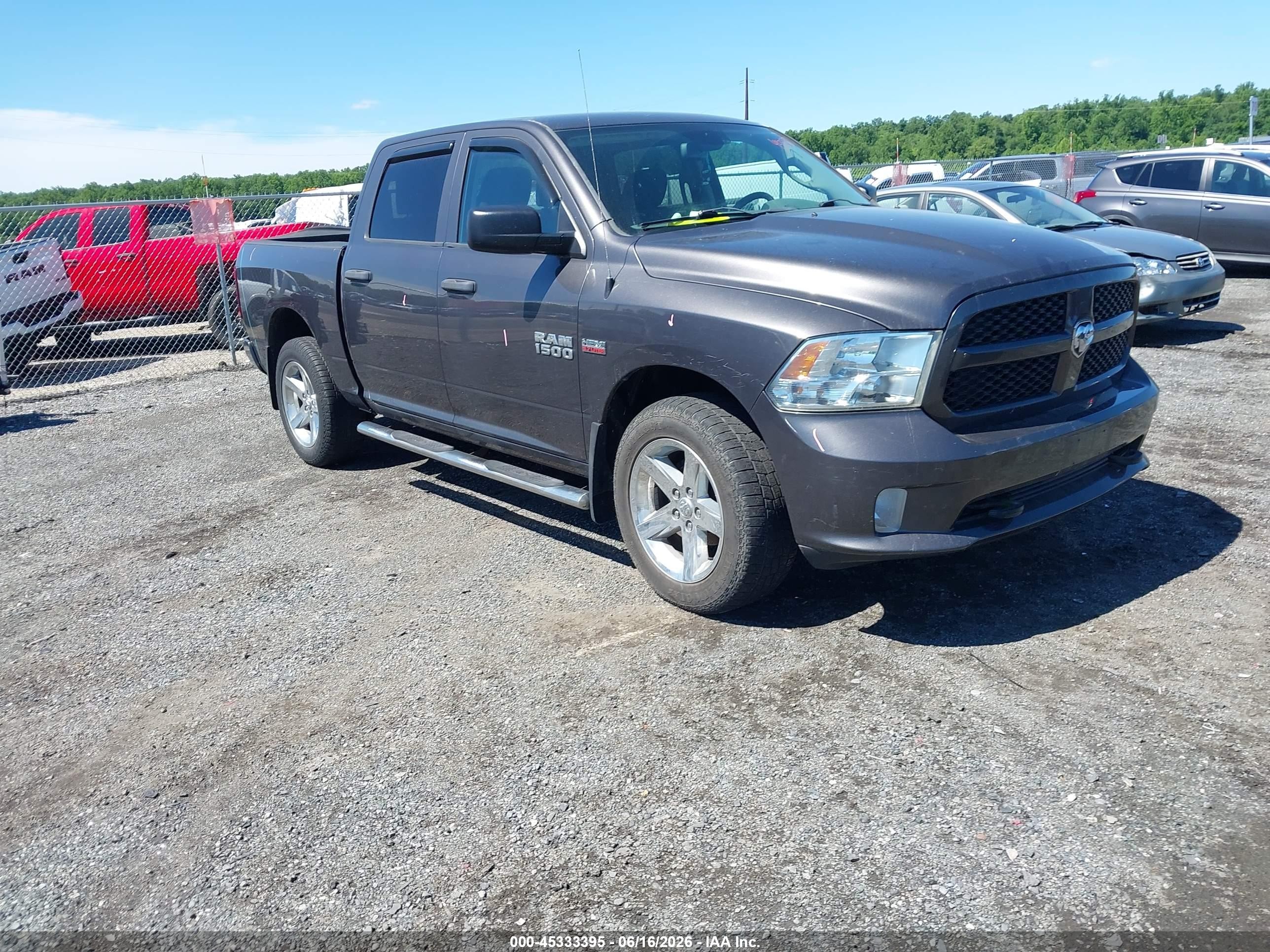 2014 Ram 1500 Express Серый vin: 1C6RR7KT5ES362860