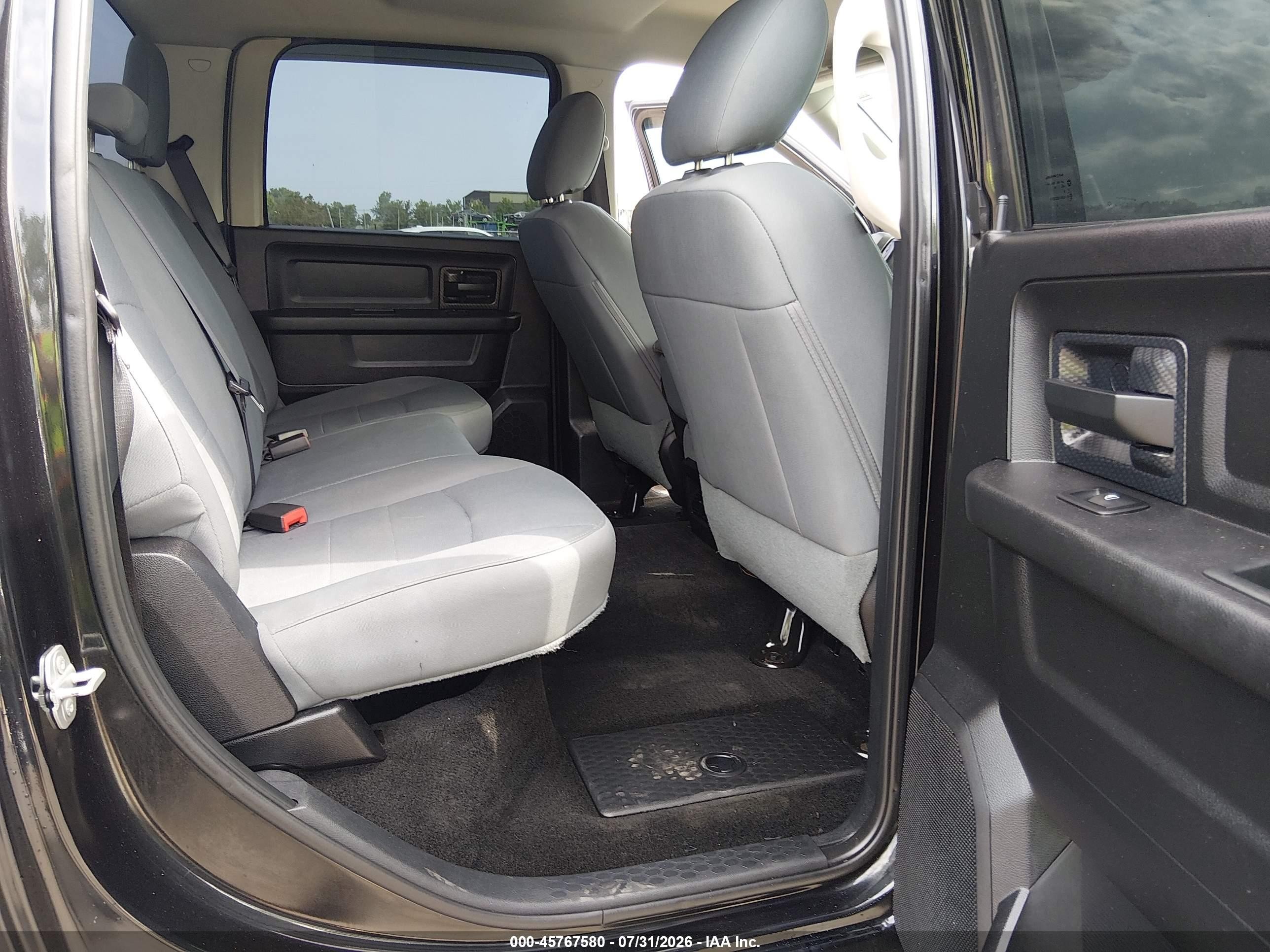 2015 Ram 1500 Express Black vin: 1C6RR7KT5FS636043