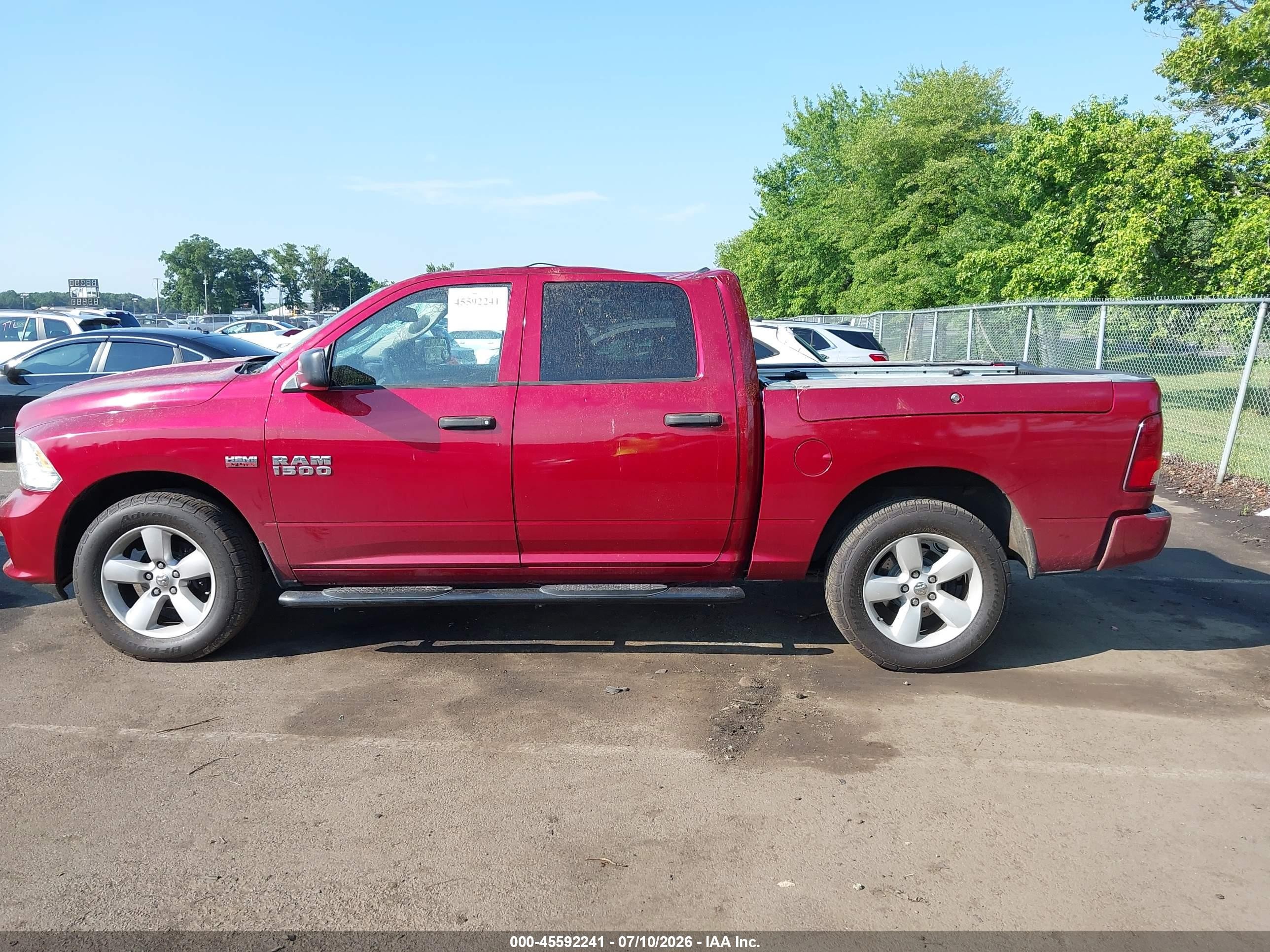 2013 Ram 1500 Express Red vin: 1C6RR7KT6DS649574