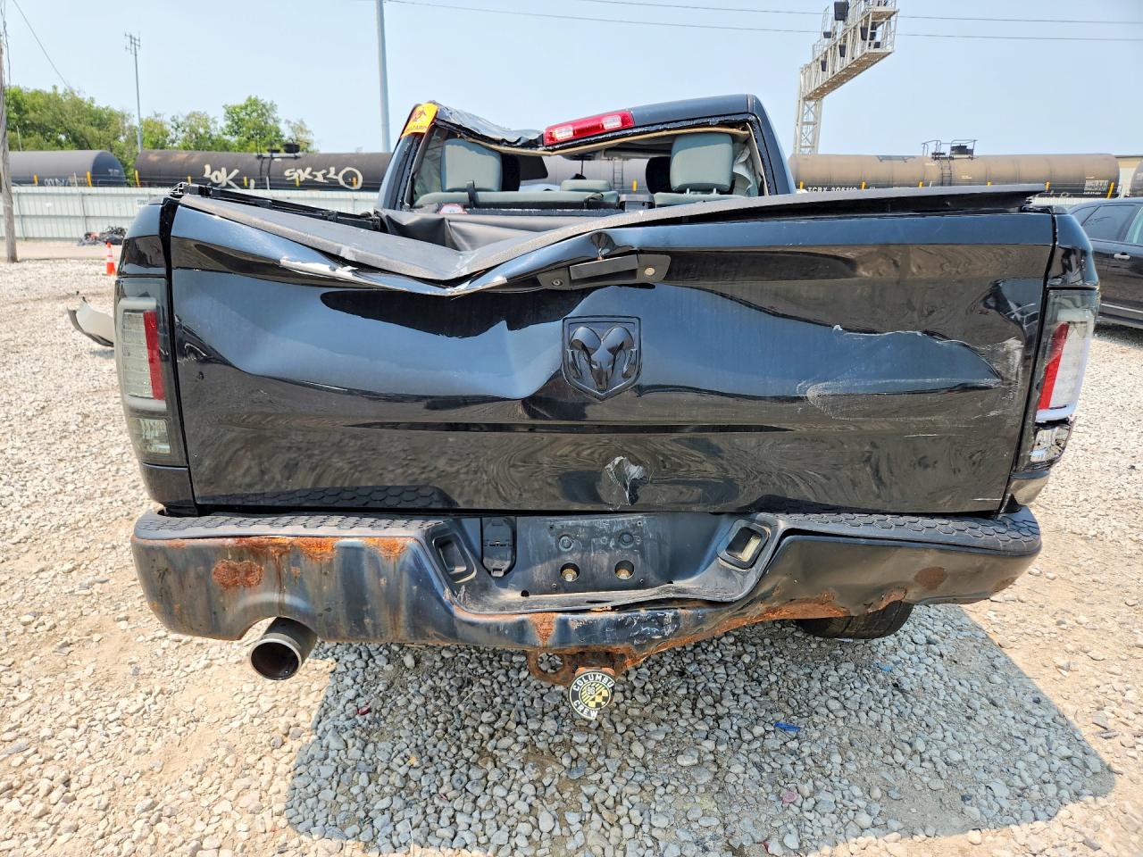 2015 Ram 1500 St Черный vin: 1C6RR7KT6FS572689