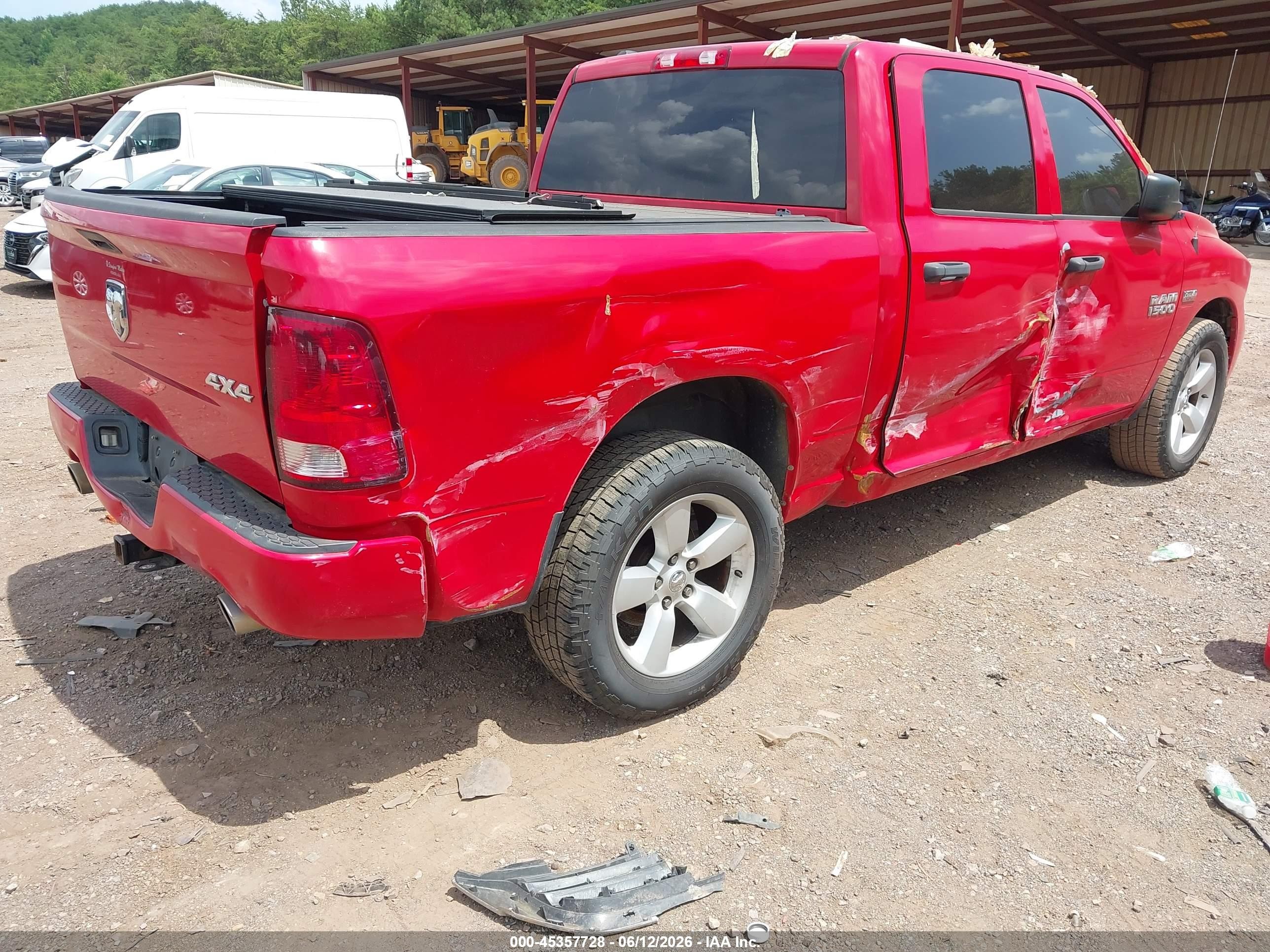 2015 Ram 1500 Express Red vin: 1C6RR7KT6FS780958