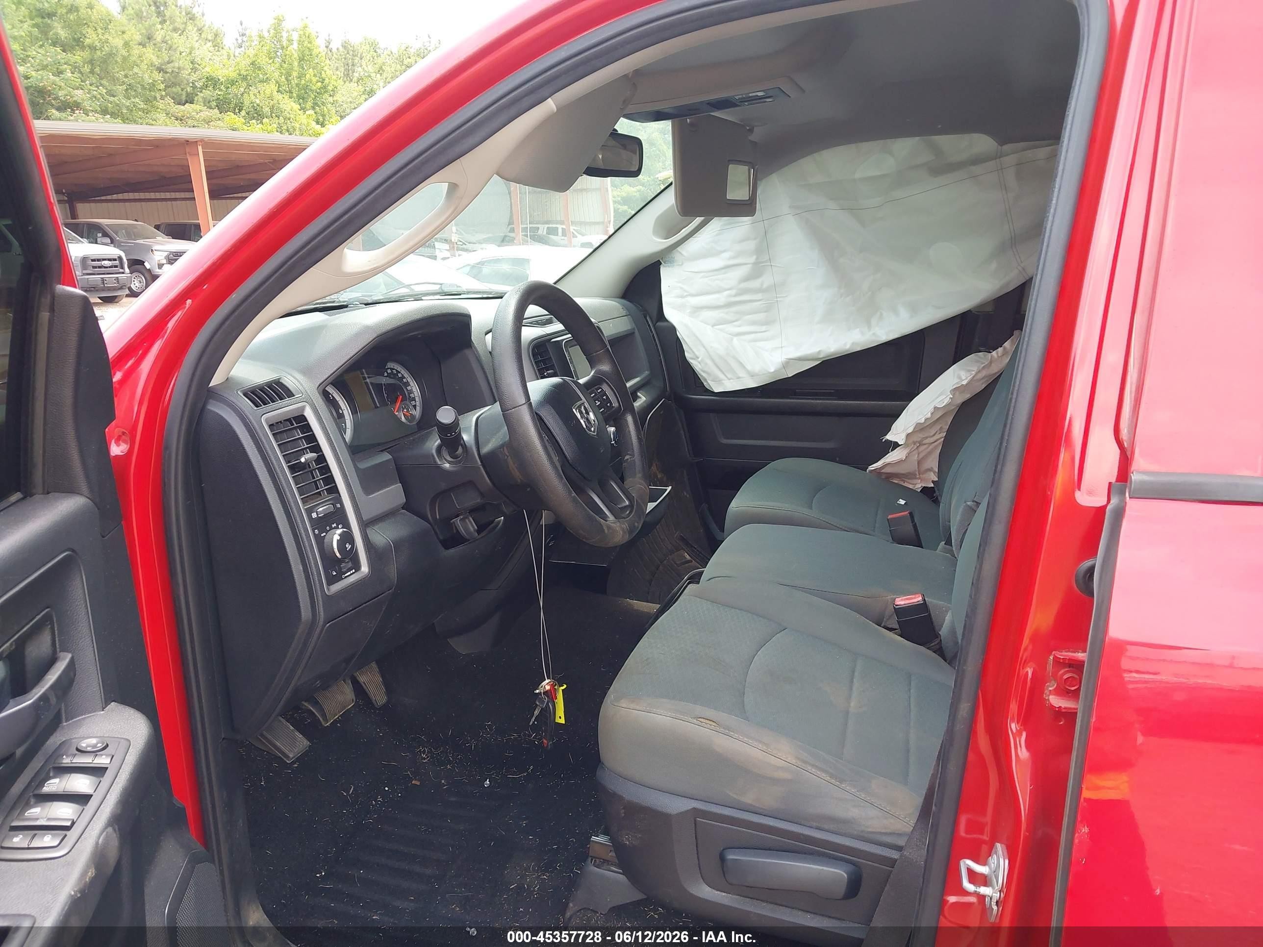 2015 Ram 1500 Express Red vin: 1C6RR7KT6FS780958