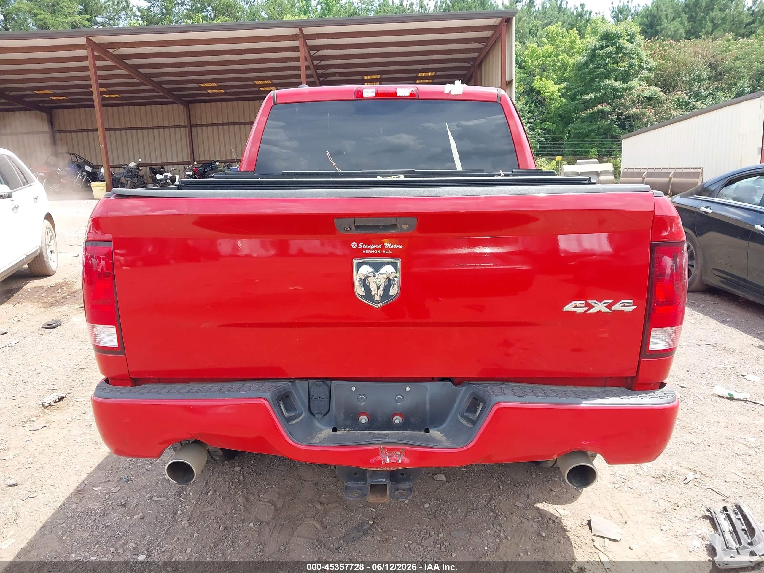2015 Ram 1500 Express Red vin: 1C6RR7KT6FS780958