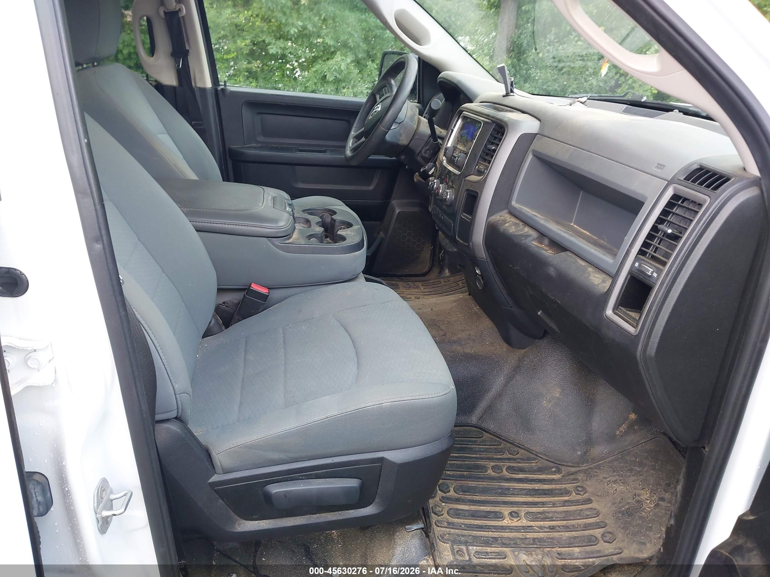 2013 Ram 1500 Tradesman White vin: 1C6RR7KT7DS547720