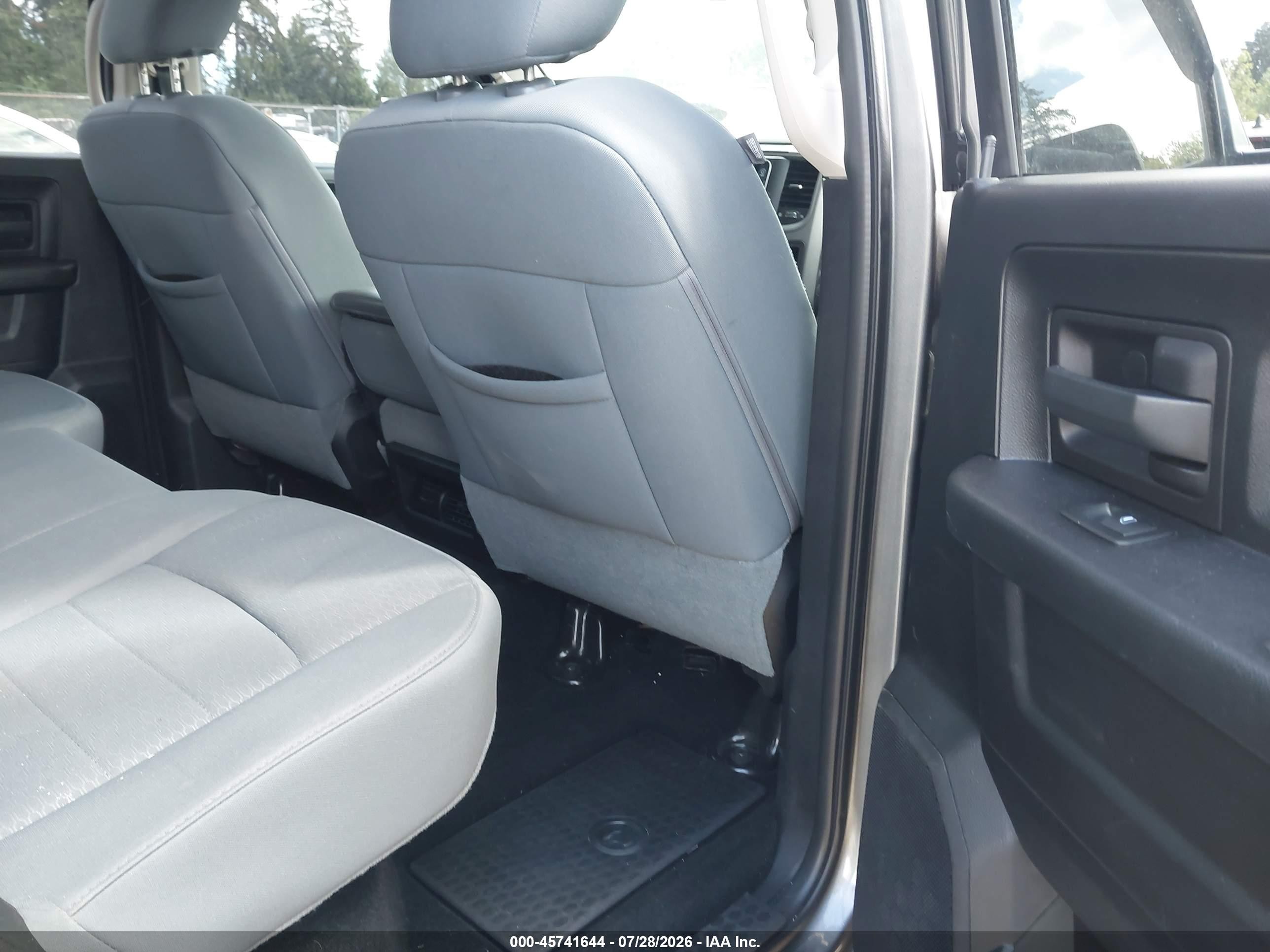 2013 Ram 1500 Express Gray vin: 1C6RR7KT7DS558765