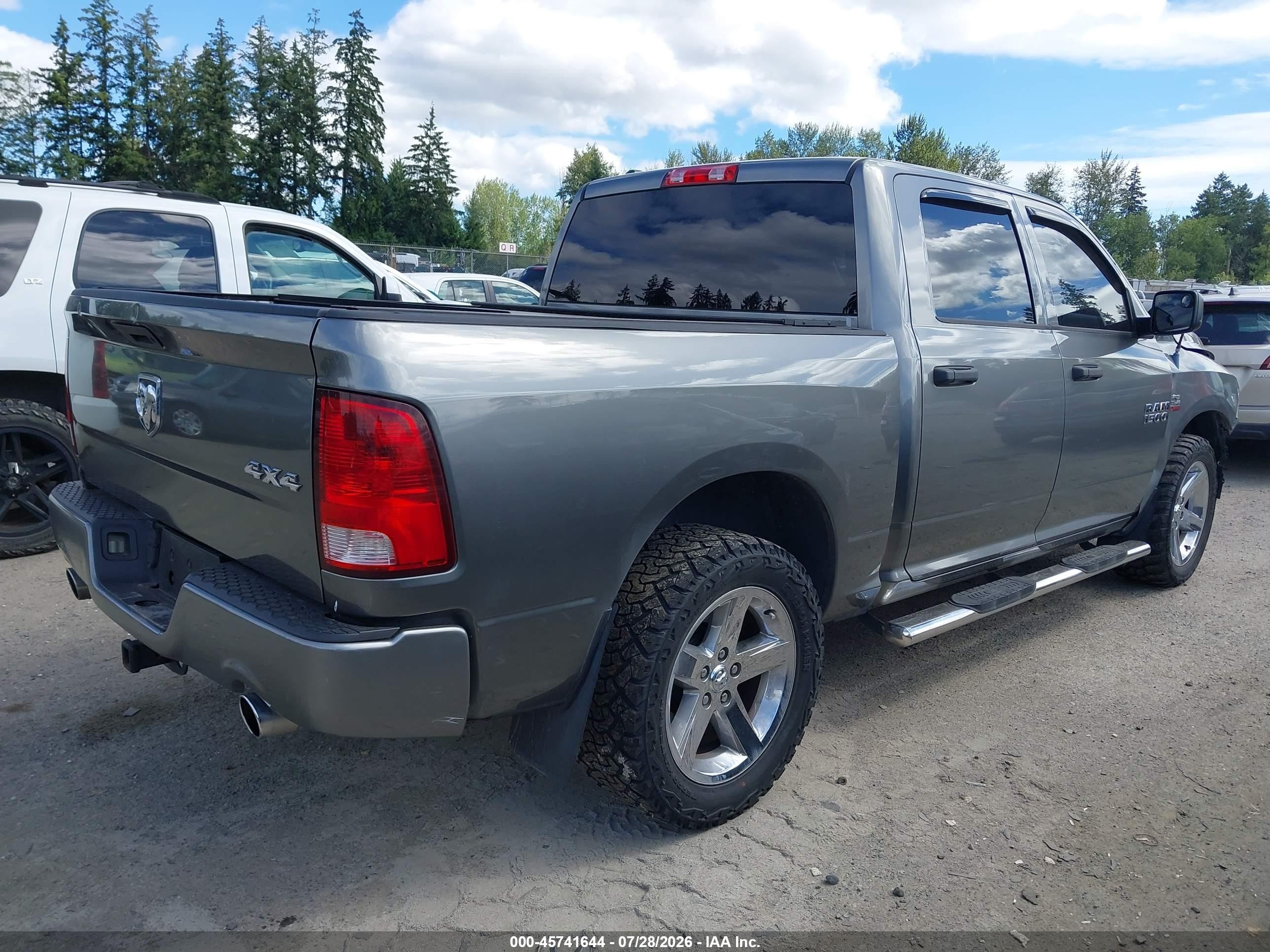 2013 Ram 1500 Express Gray vin: 1C6RR7KT7DS558765