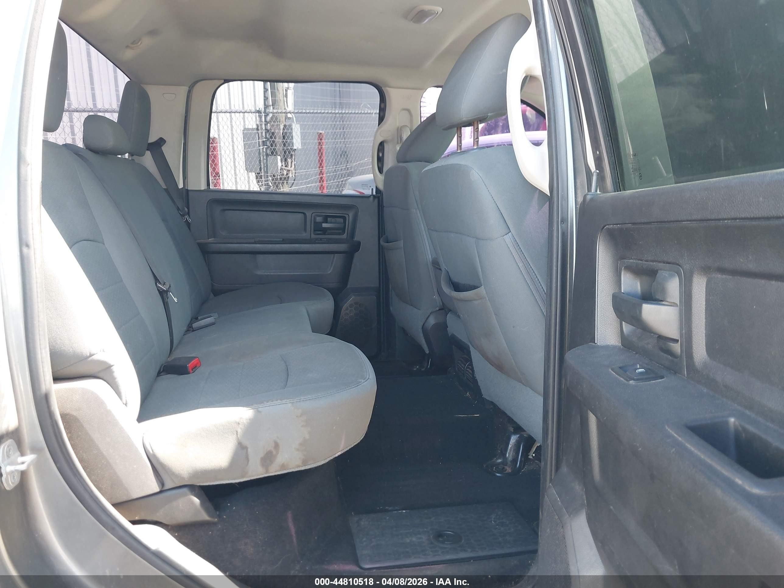 2013 Ram 1500 Express Серый vin: 1C6RR7KT7DS569622