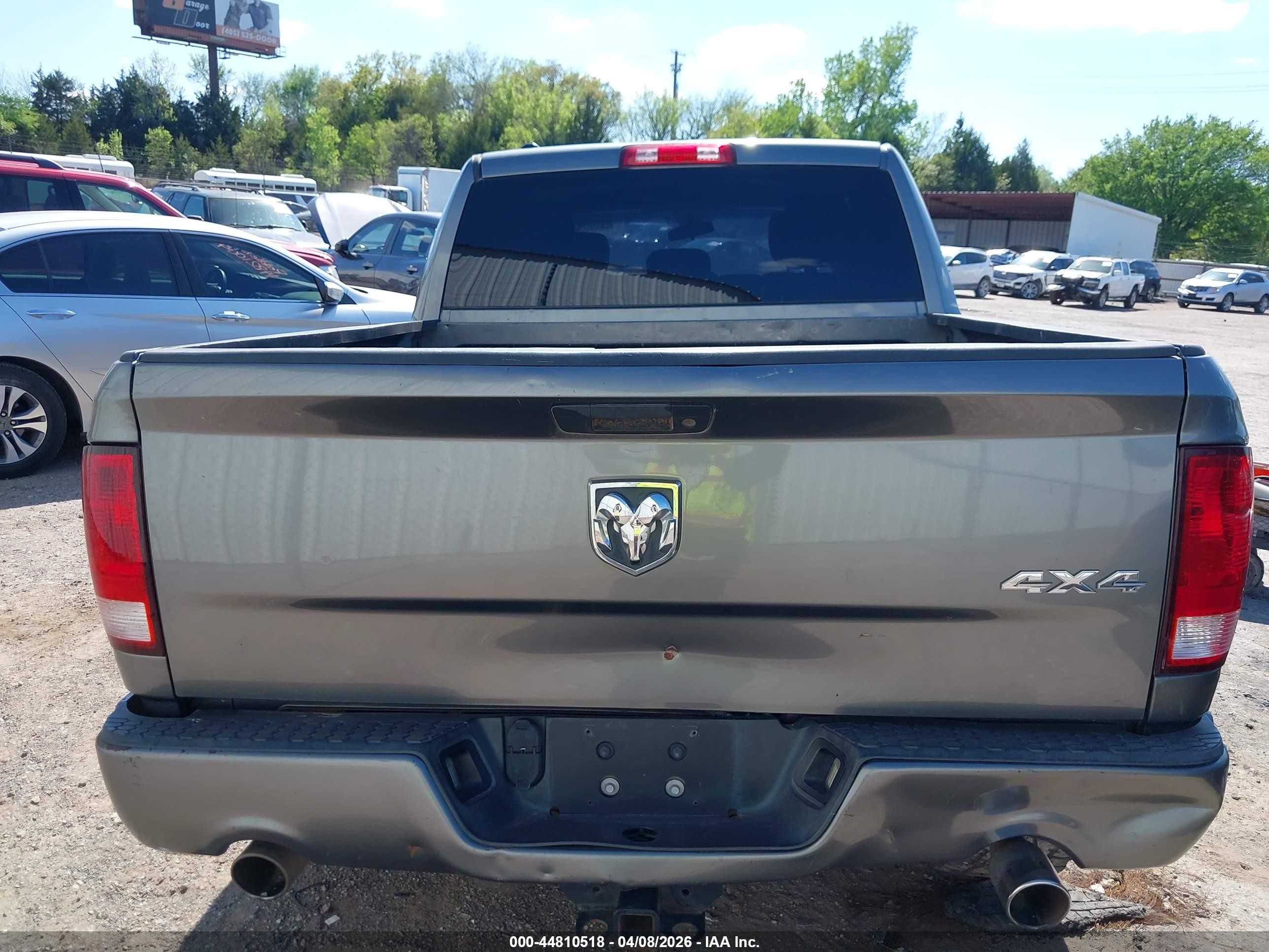 2013 Ram 1500 Express Серый vin: 1C6RR7KT7DS569622