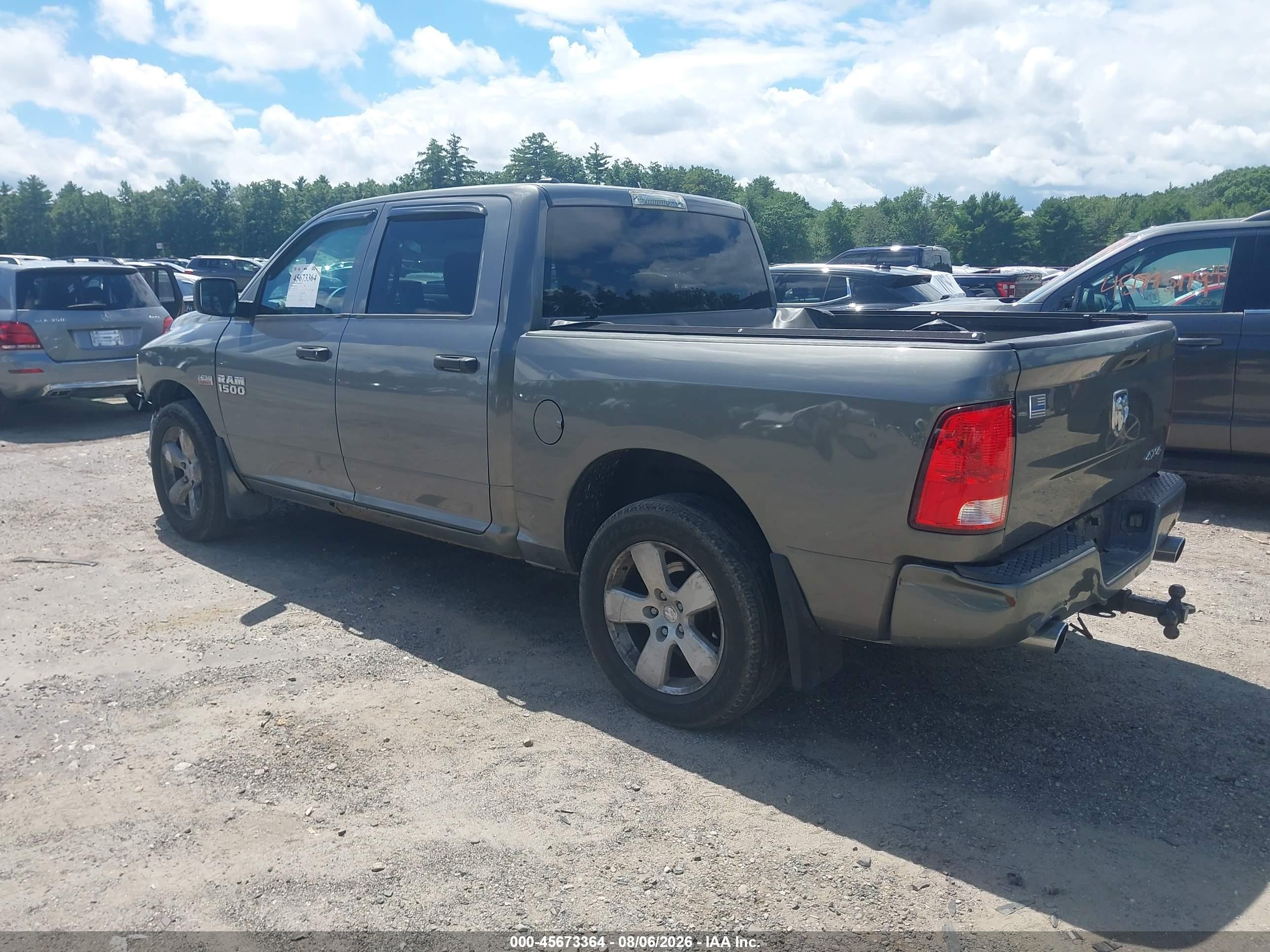 2013 Ram 1500 Express Gray vin: 1C6RR7KT7DS631701