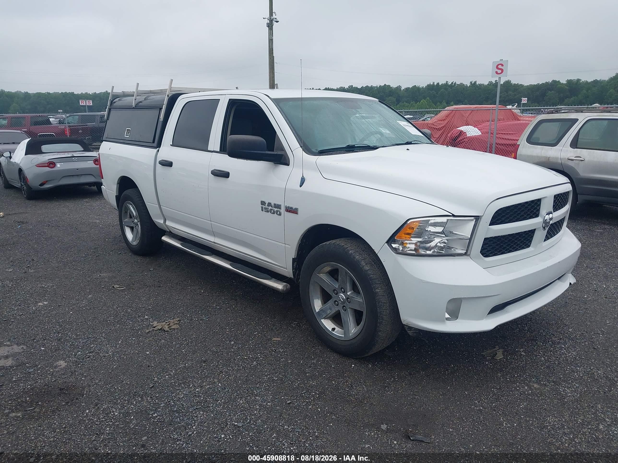 2013 Ram 1500 Express White vin: 1C6RR7KT7DS669378