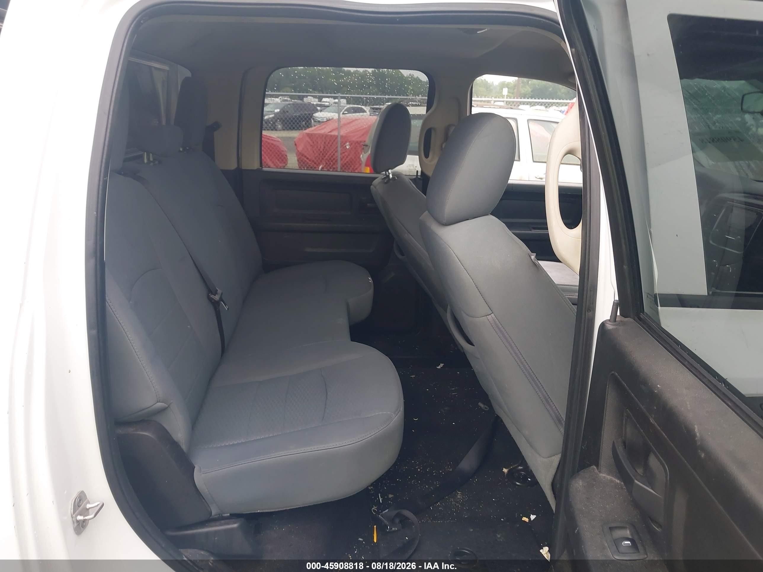 2013 Ram 1500 Express White vin: 1C6RR7KT7DS669378