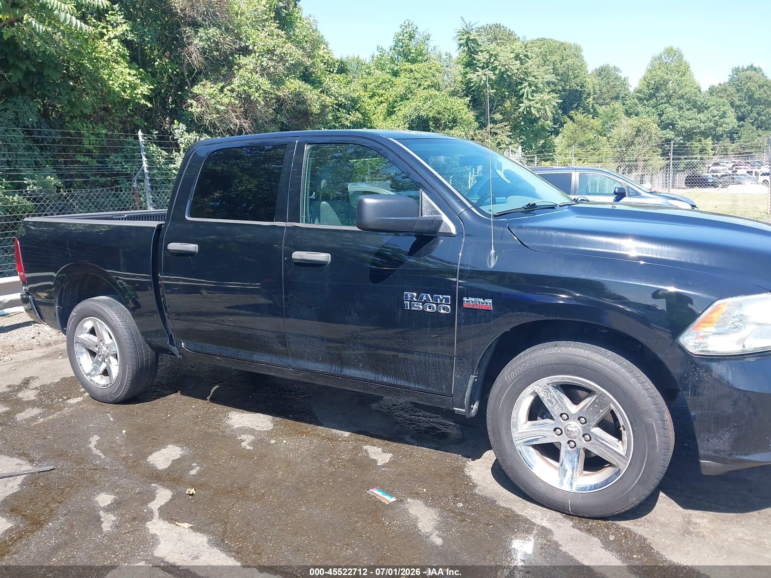2013 Ram 1500 Express Black vin: 1C6RR7KT7DS671342