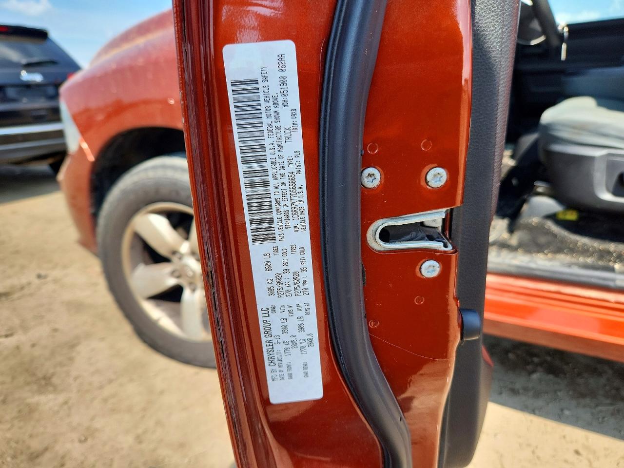 2013 Ram 1500 St Orange vin: 1C6RR7KT7DS698654