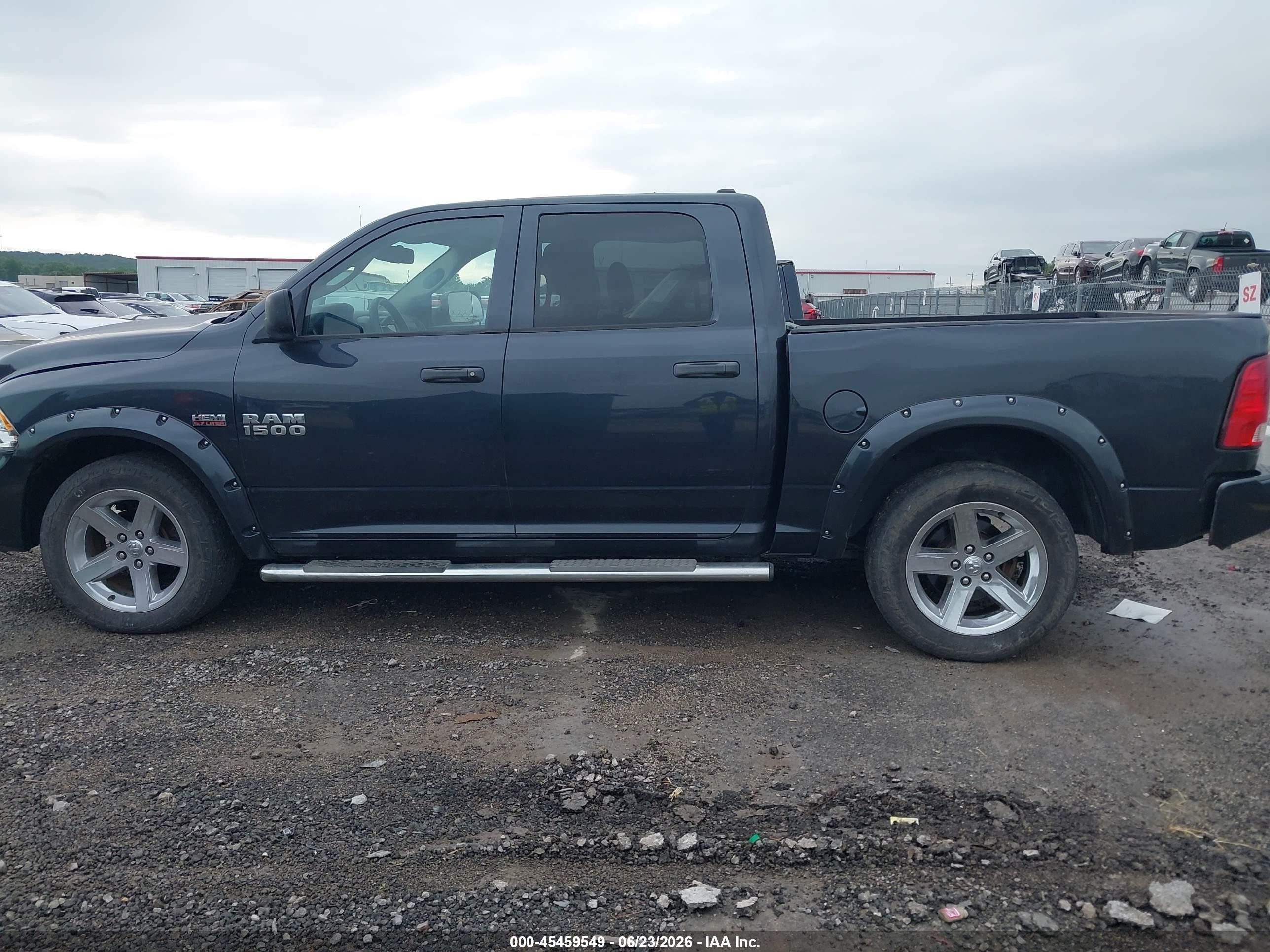 2014 Ram 1500 Express Gray vin: 1C6RR7KT7ES176737