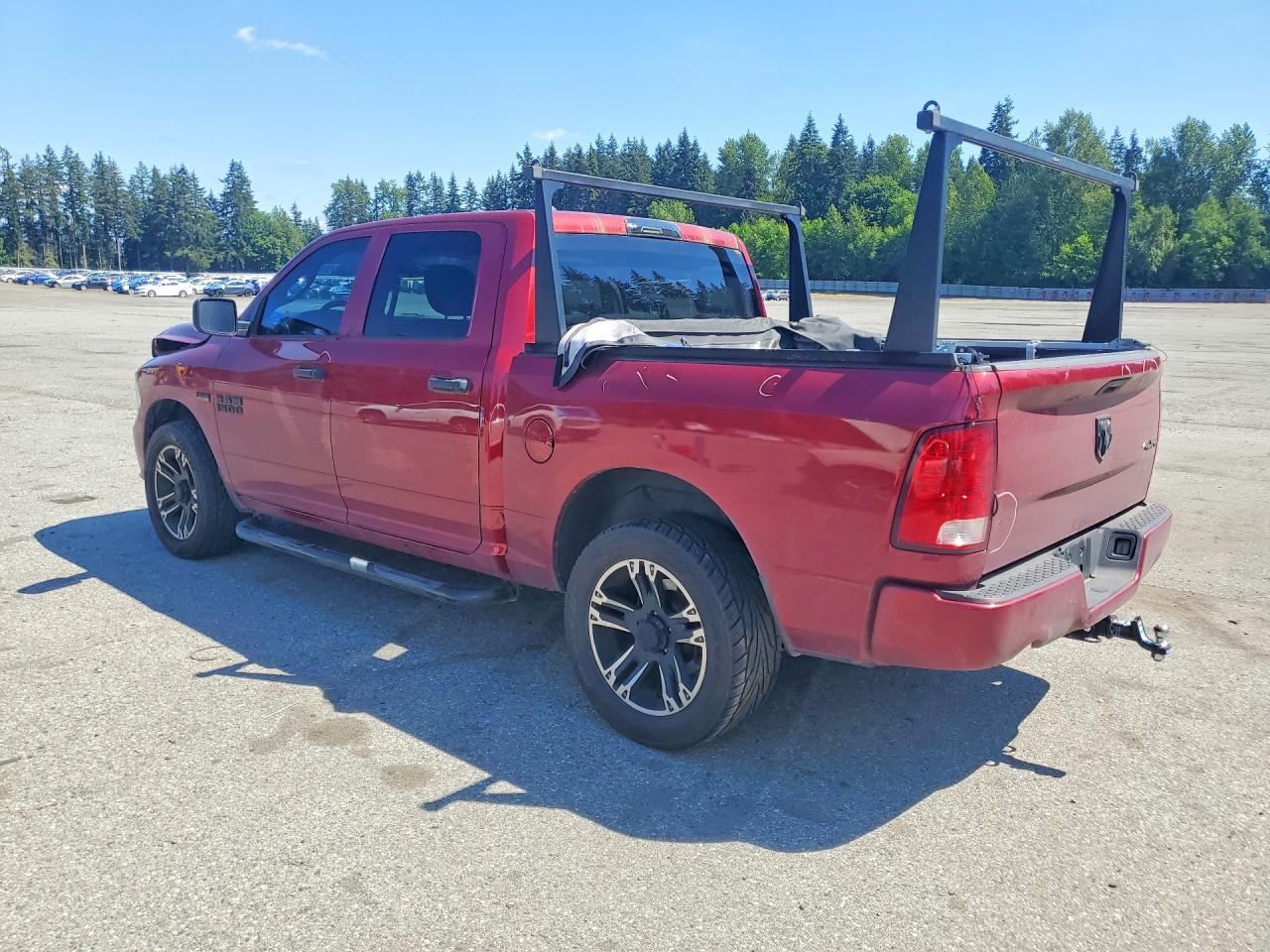 2014 Ram 1500 St Red vin: 1C6RR7KT7ES208036