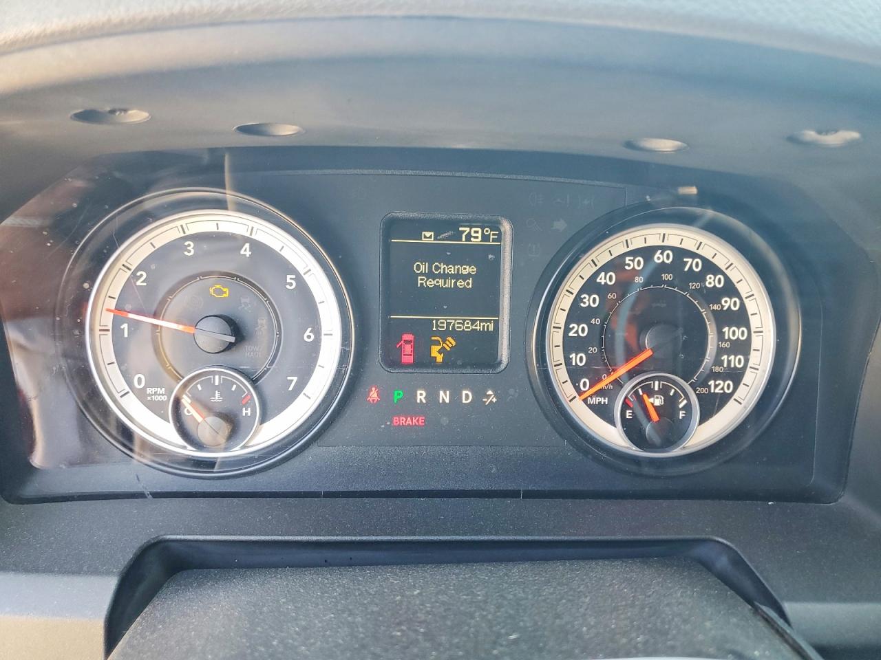 2014 Ram 1500 St Red vin: 1C6RR7KT7ES208036