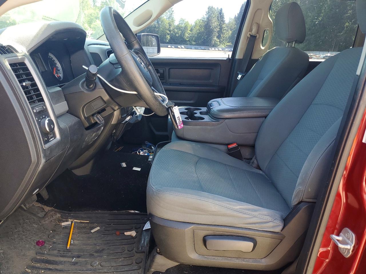 2014 Ram 1500 St Red vin: 1C6RR7KT7ES208036