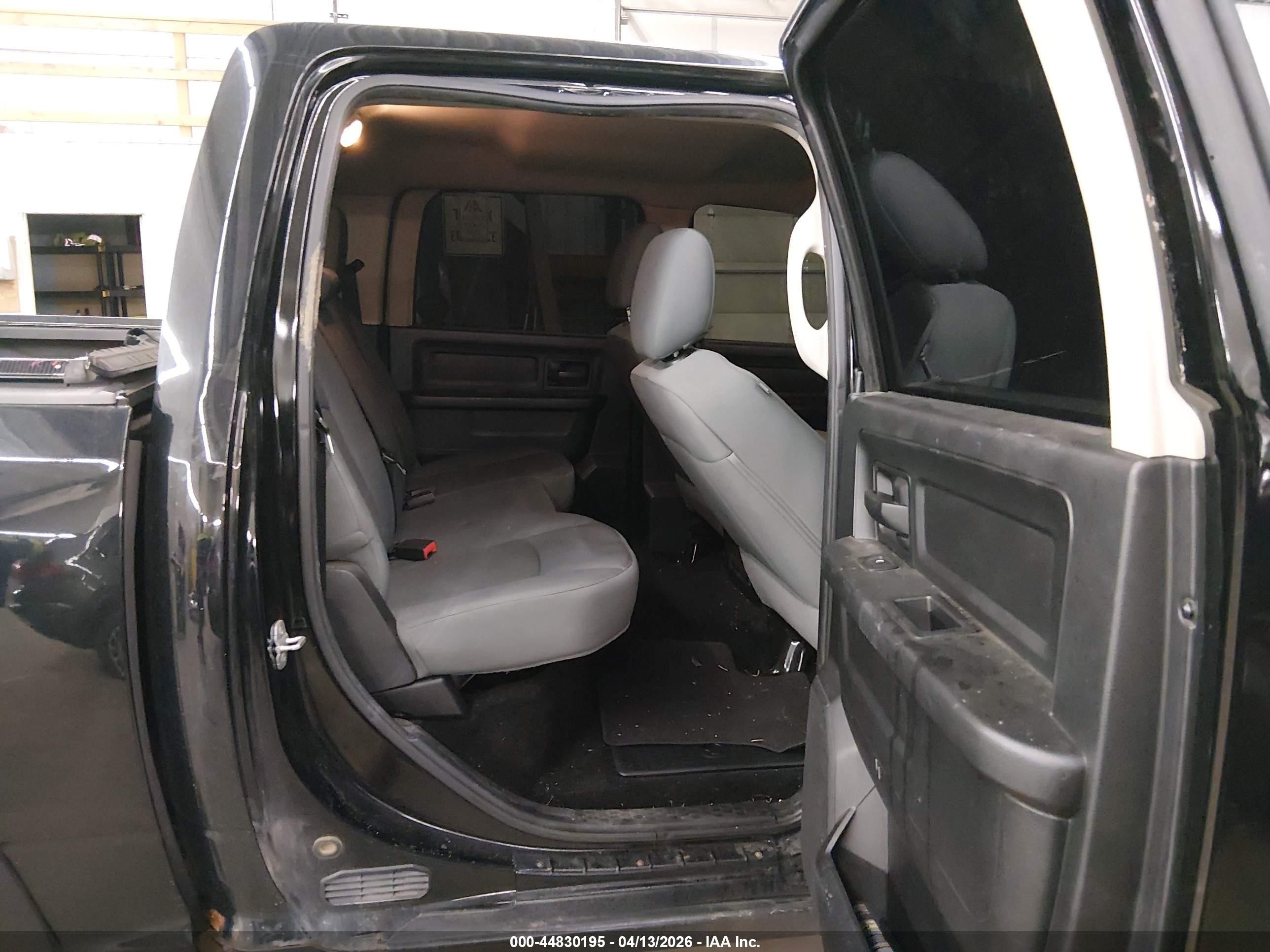 2014 Ram 1500 Express Black vin: 1C6RR7KT7ES220851