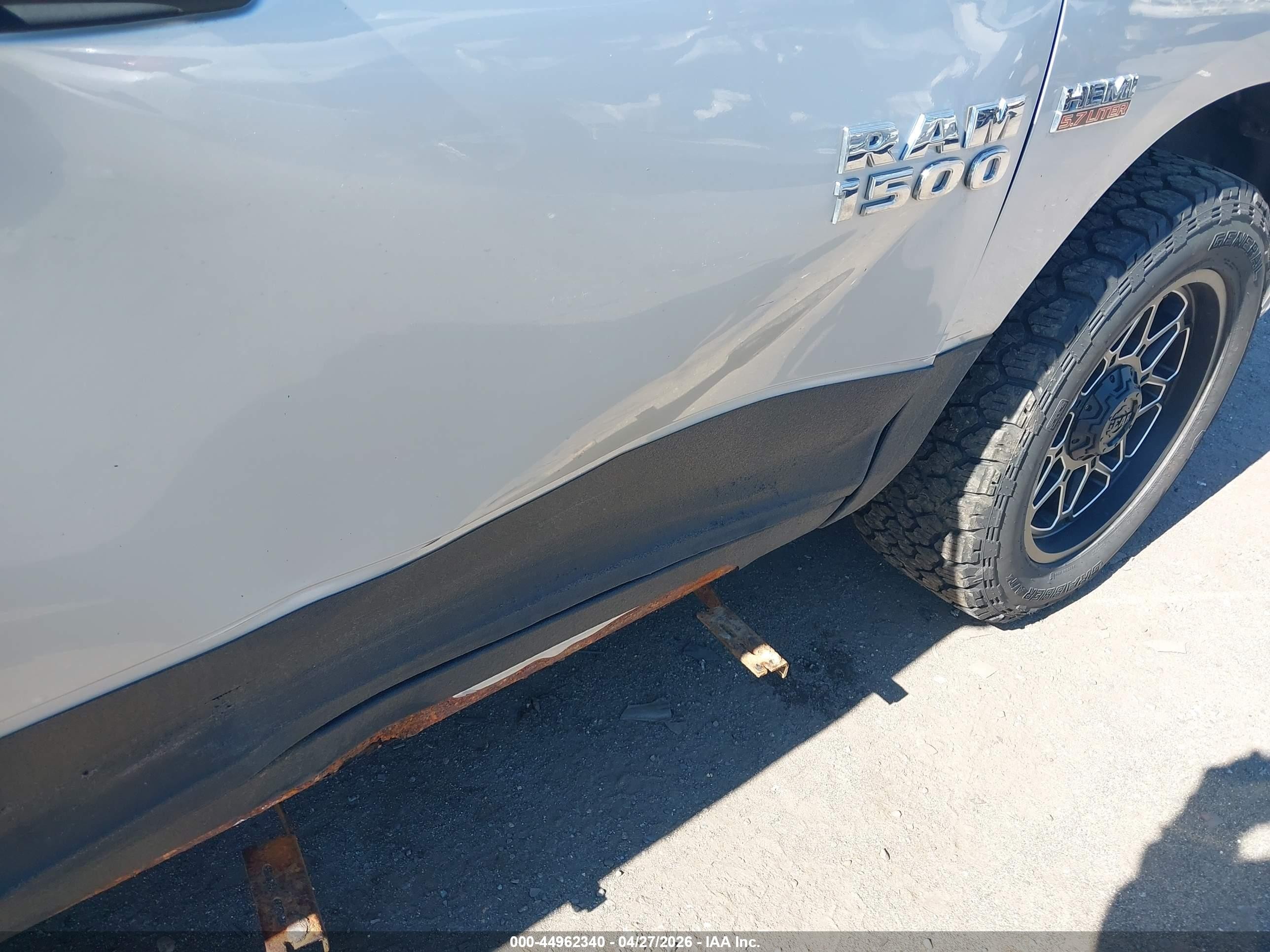 2014 Ram 1500 Express Silver vin: 1C6RR7KT7ES335840