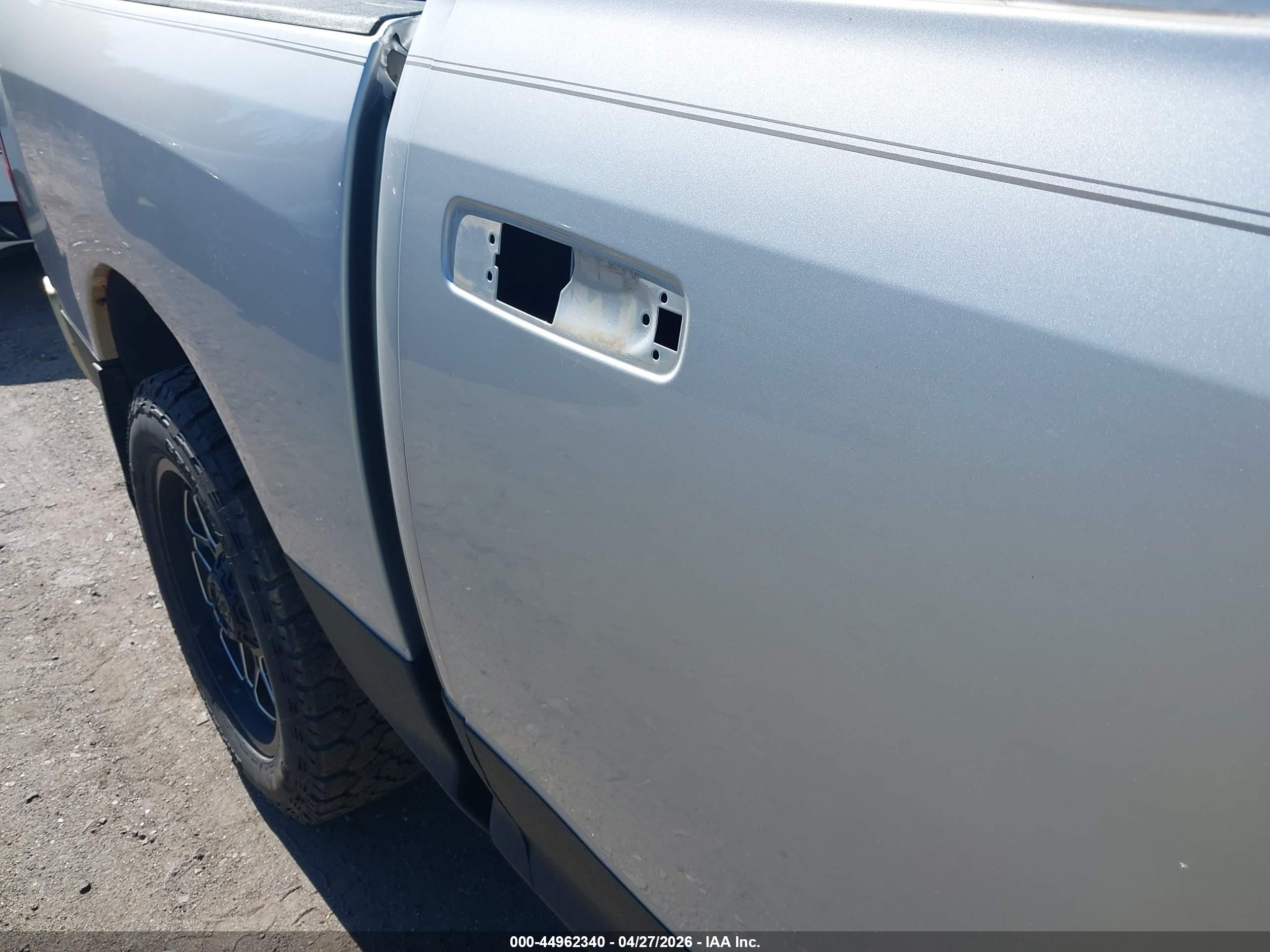 2014 Ram 1500 Express Silver vin: 1C6RR7KT7ES335840
