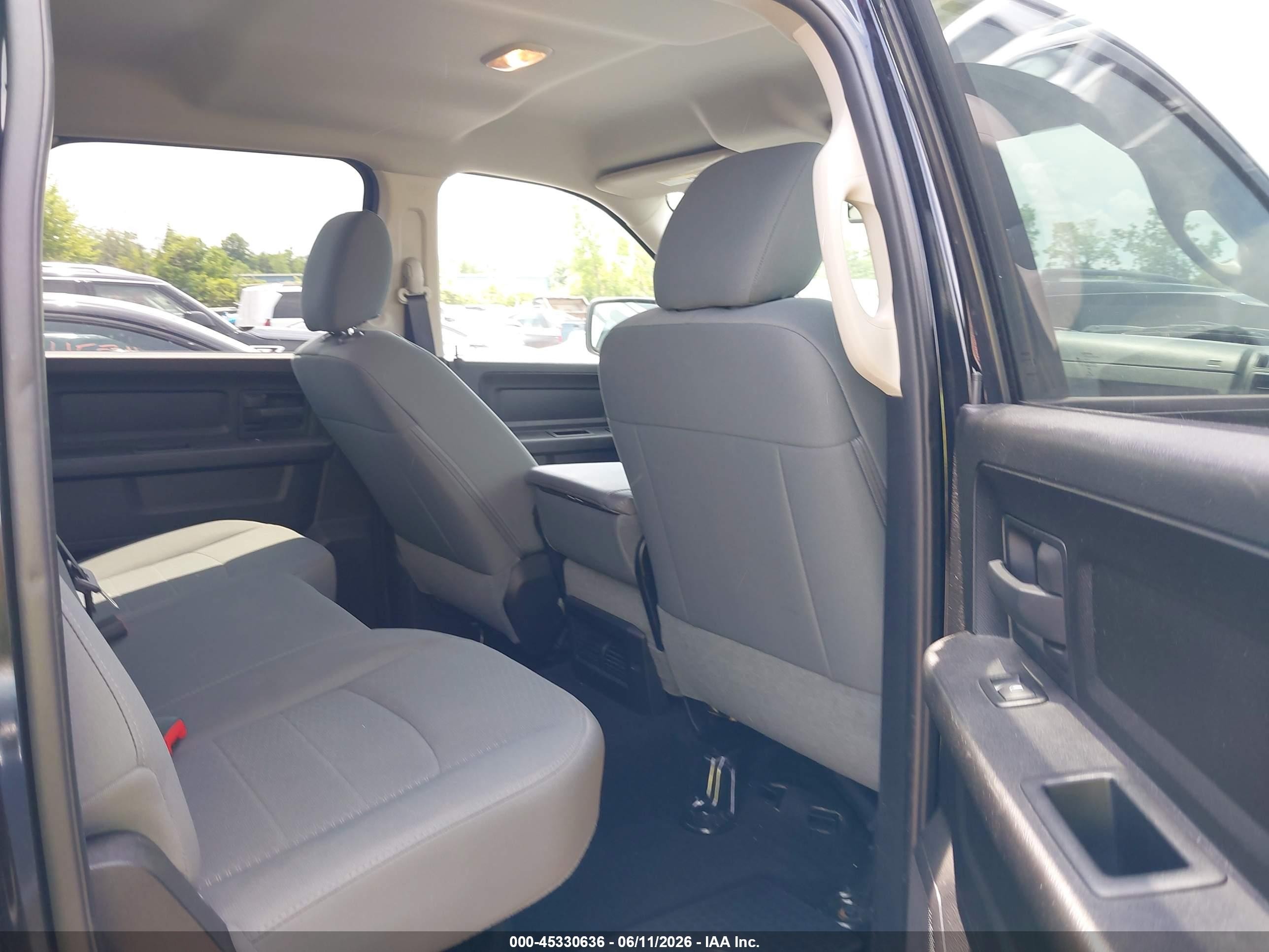 2015 Ram 1500 Express Black vin: 1C6RR7KT7FS648646