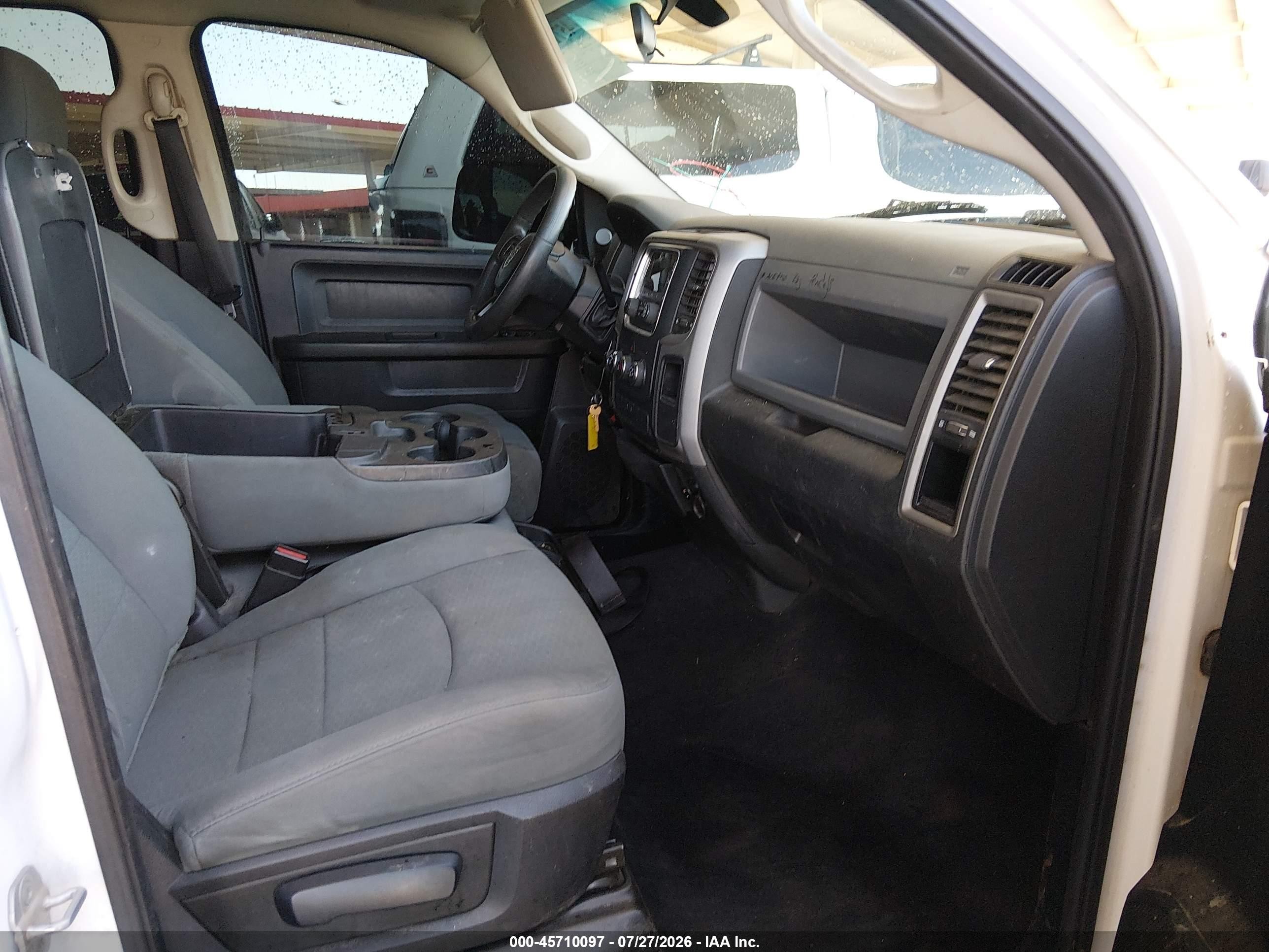 2013 Ram 1500 Express White vin: 1C6RR7KT8DS509719