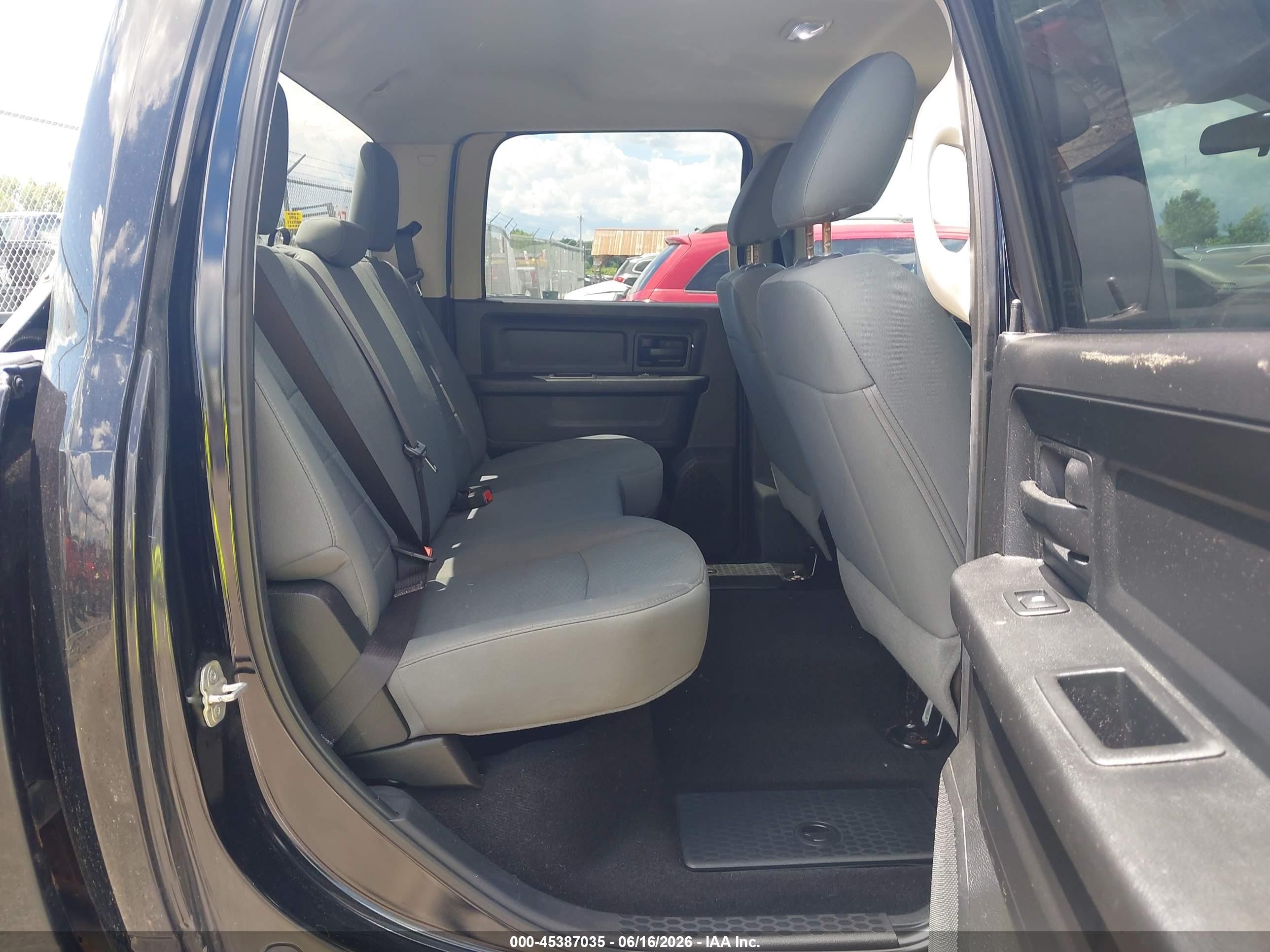 2014 Ram 1500 Express Black vin: 1C6RR7KT8ES151751