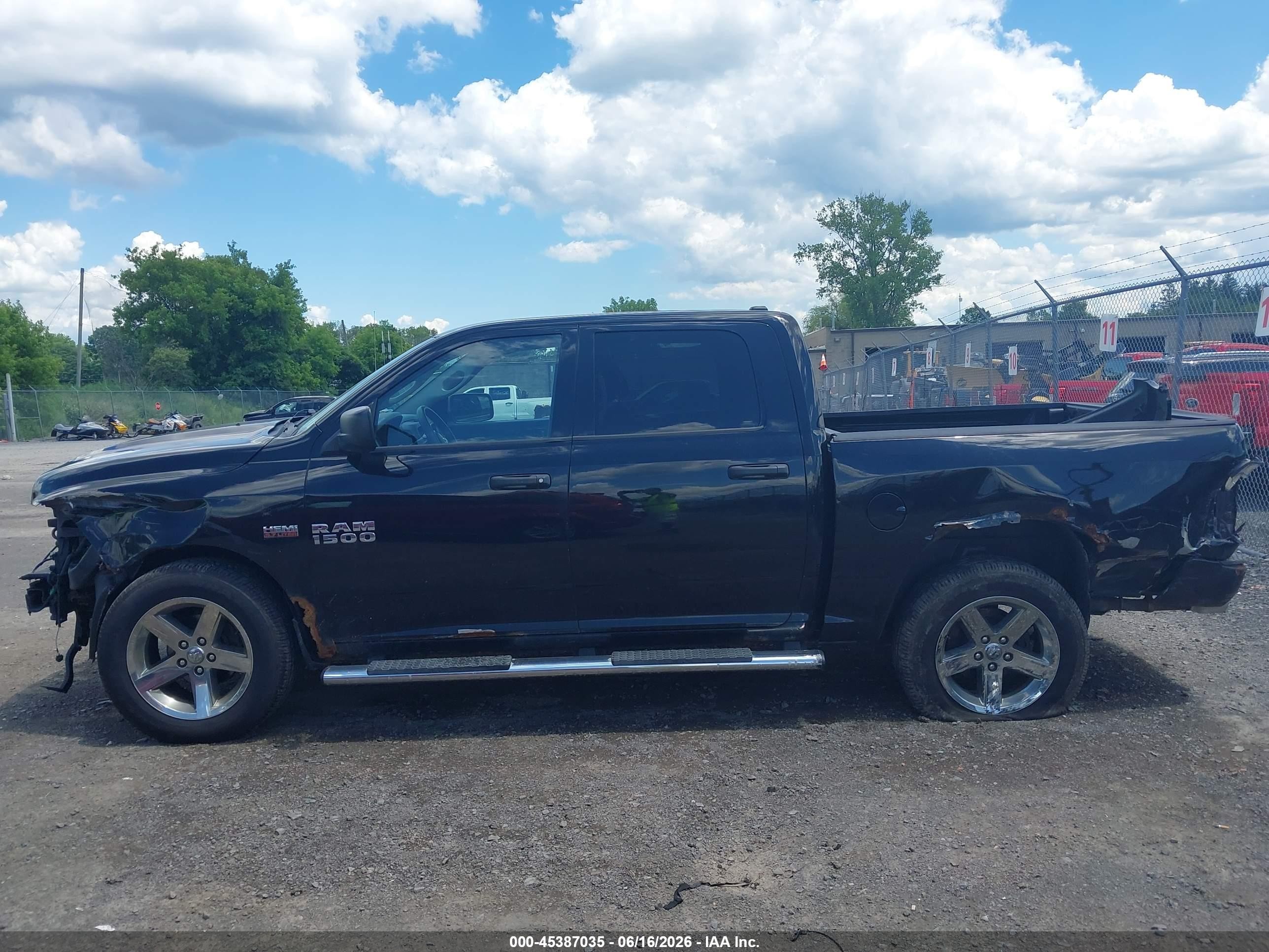 2014 Ram 1500 Express Black vin: 1C6RR7KT8ES151751