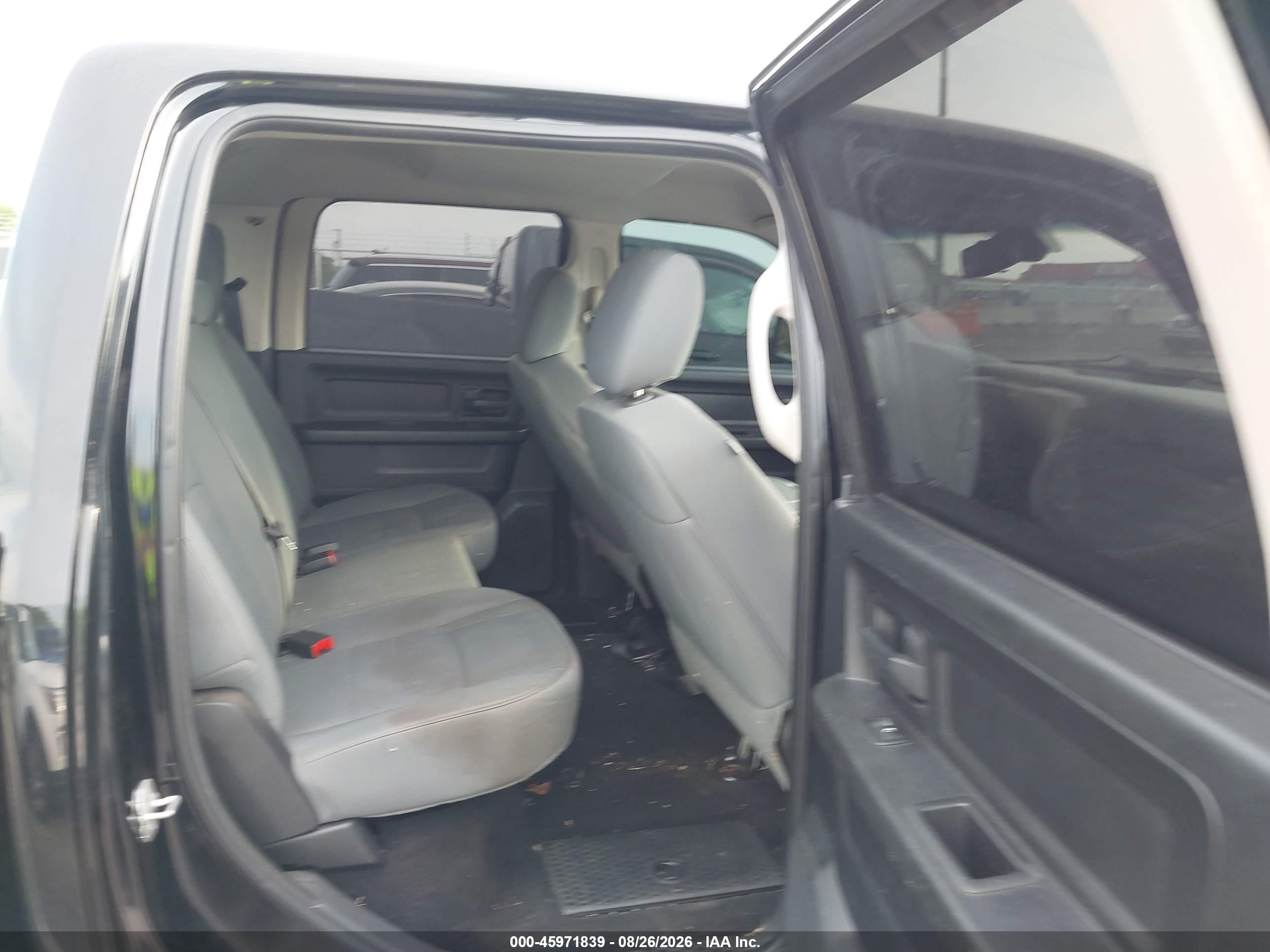 2014 Ram 1500 Express Черный vin: 1C6RR7KT8ES216968