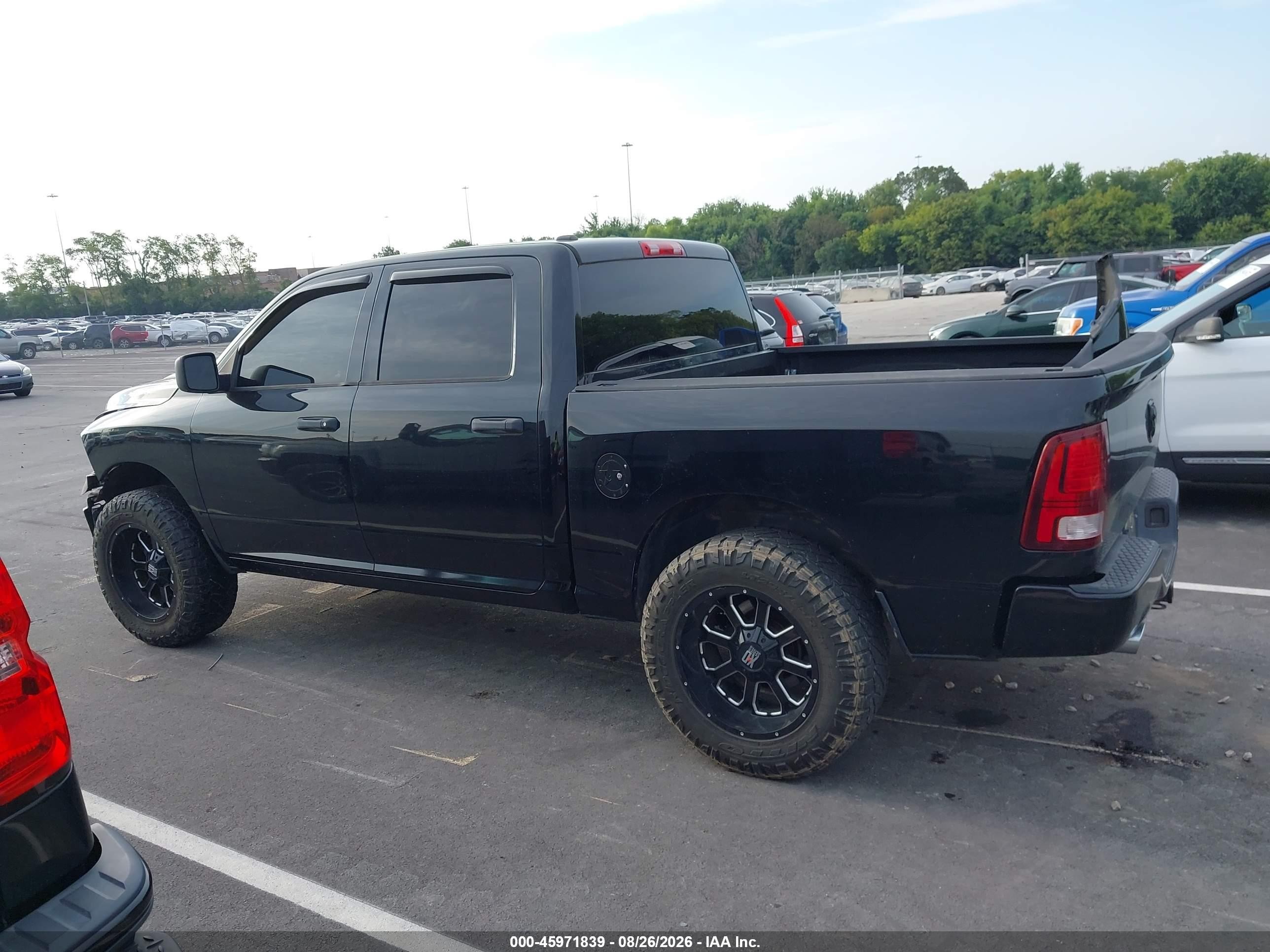 2014 Ram 1500 Express Черный vin: 1C6RR7KT8ES216968