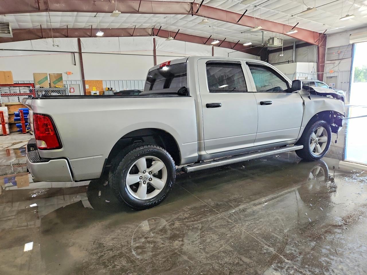 2015 Ram 1500 St Silver vin: 1C6RR7KT9FS667621