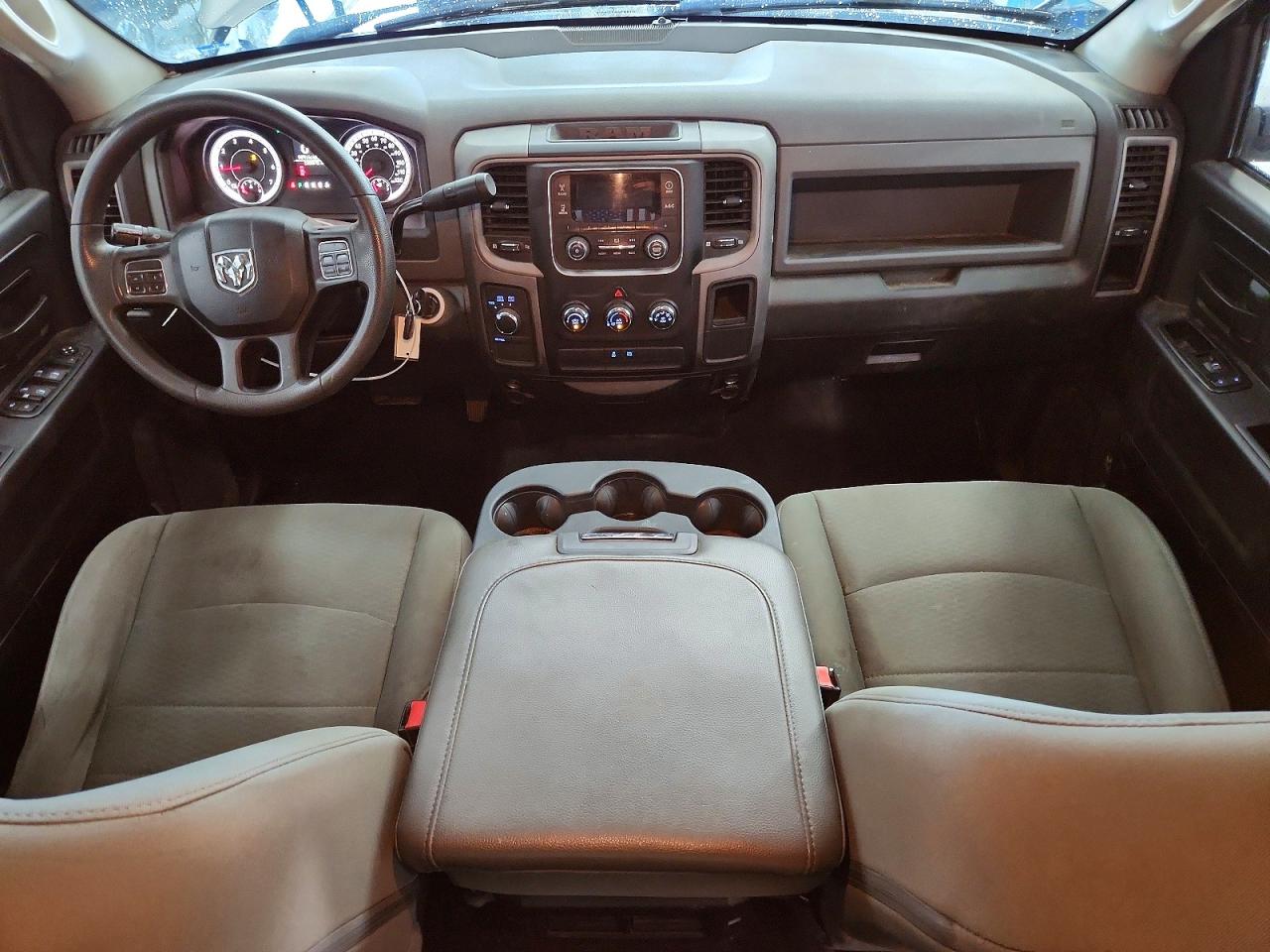 2015 Ram 1500 St Silver vin: 1C6RR7KT9FS667621