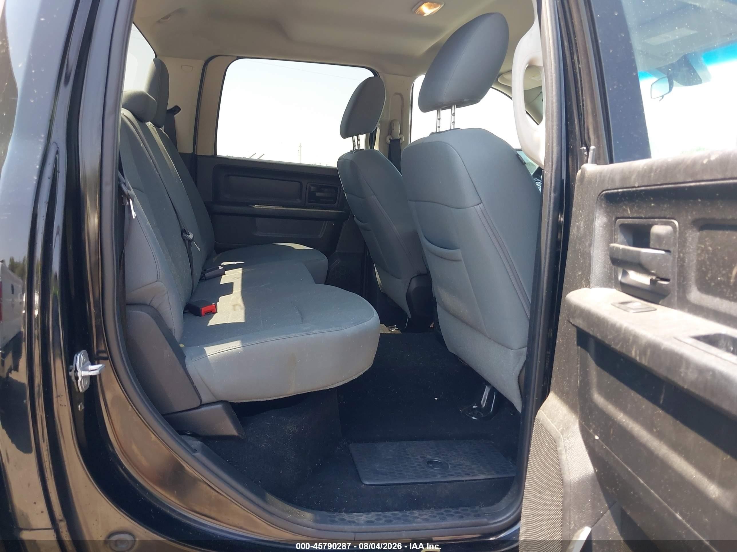 2013 Ram 1500 St Black vin: 1C6RR7KTXDS717584