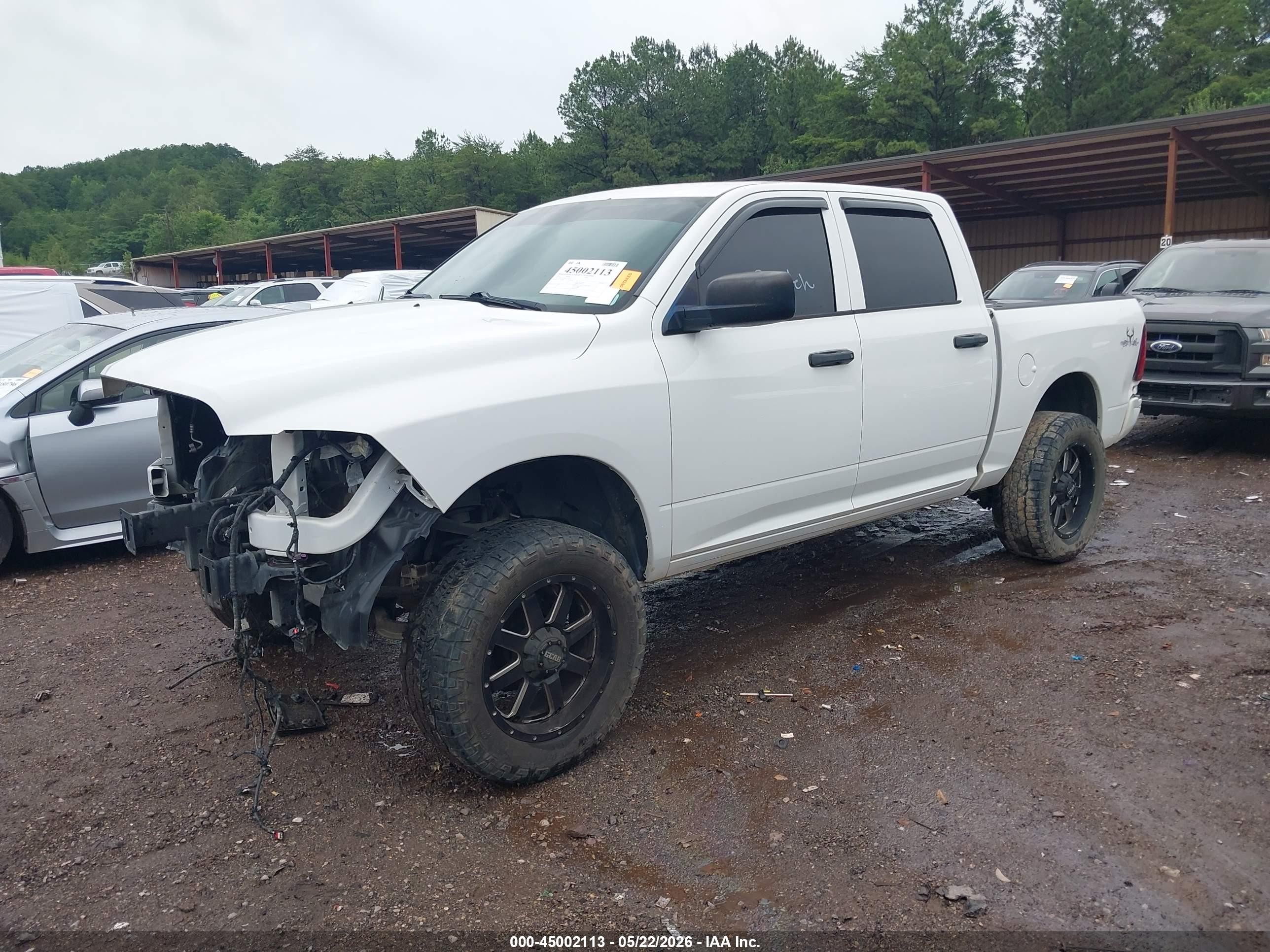 2014 Ram 1500 Express White vin: 1C6RR7KTXES411437