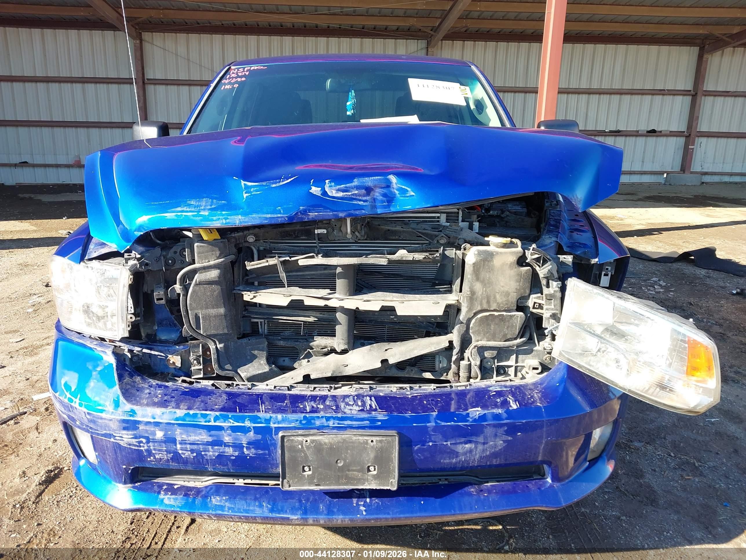 2015 Ram 1500 St Синий vin: 1C6RR7KTXFS617682