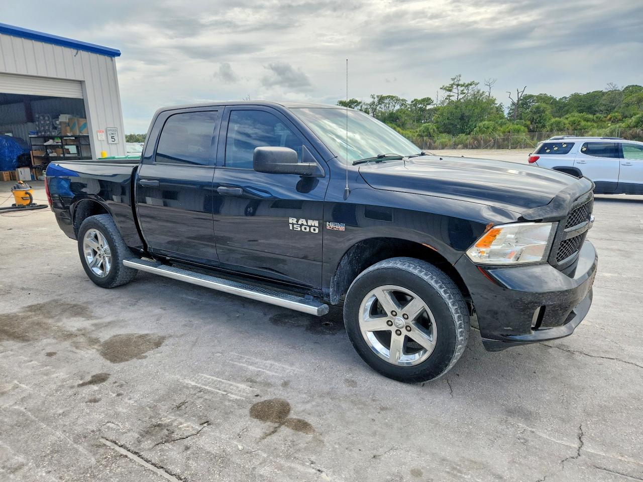 2015 Ram 1500 St Black vin: 1C6RR7KTXFS715868
