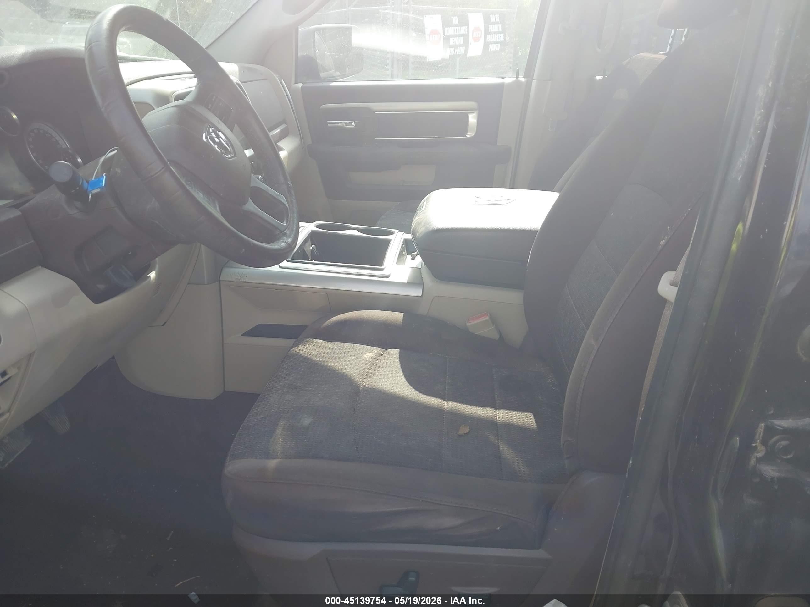 2015 Ram 1500 Big Horn Black vin: 1C6RR7LG0FS672384
